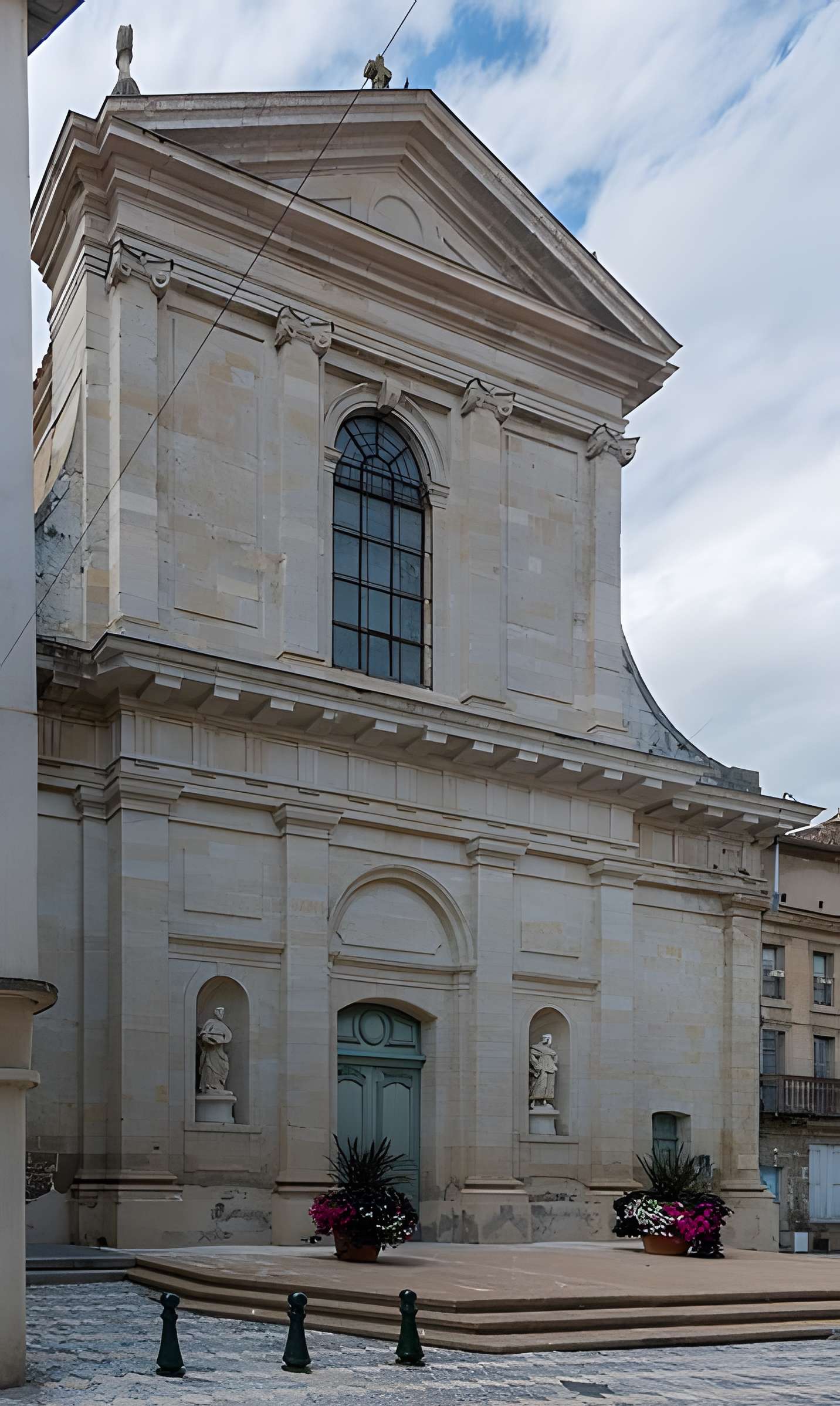 Église Notre-Dame-de-la-Platé de Castres