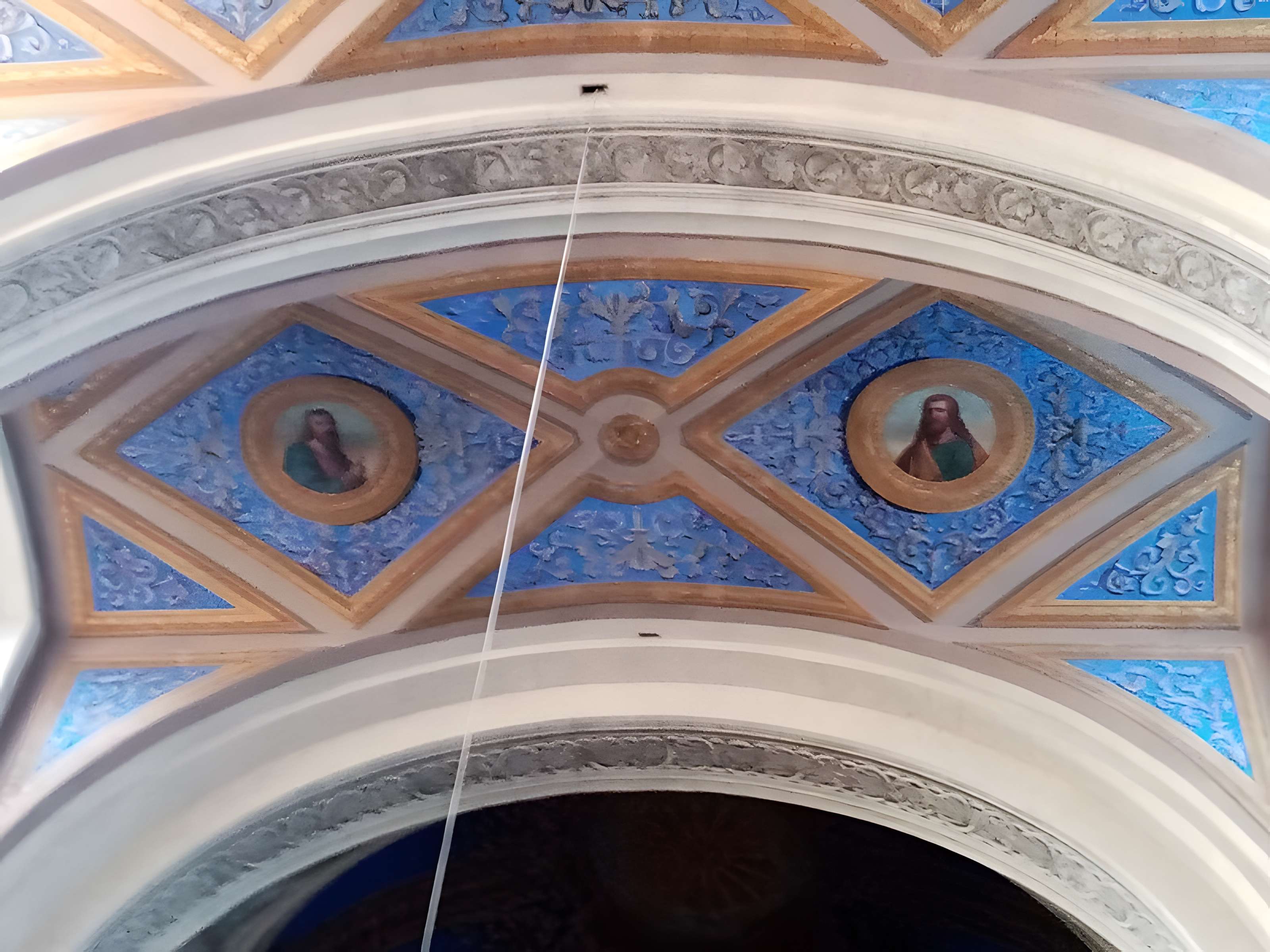 Église Notre-Dame-de-la-Platé de Castres