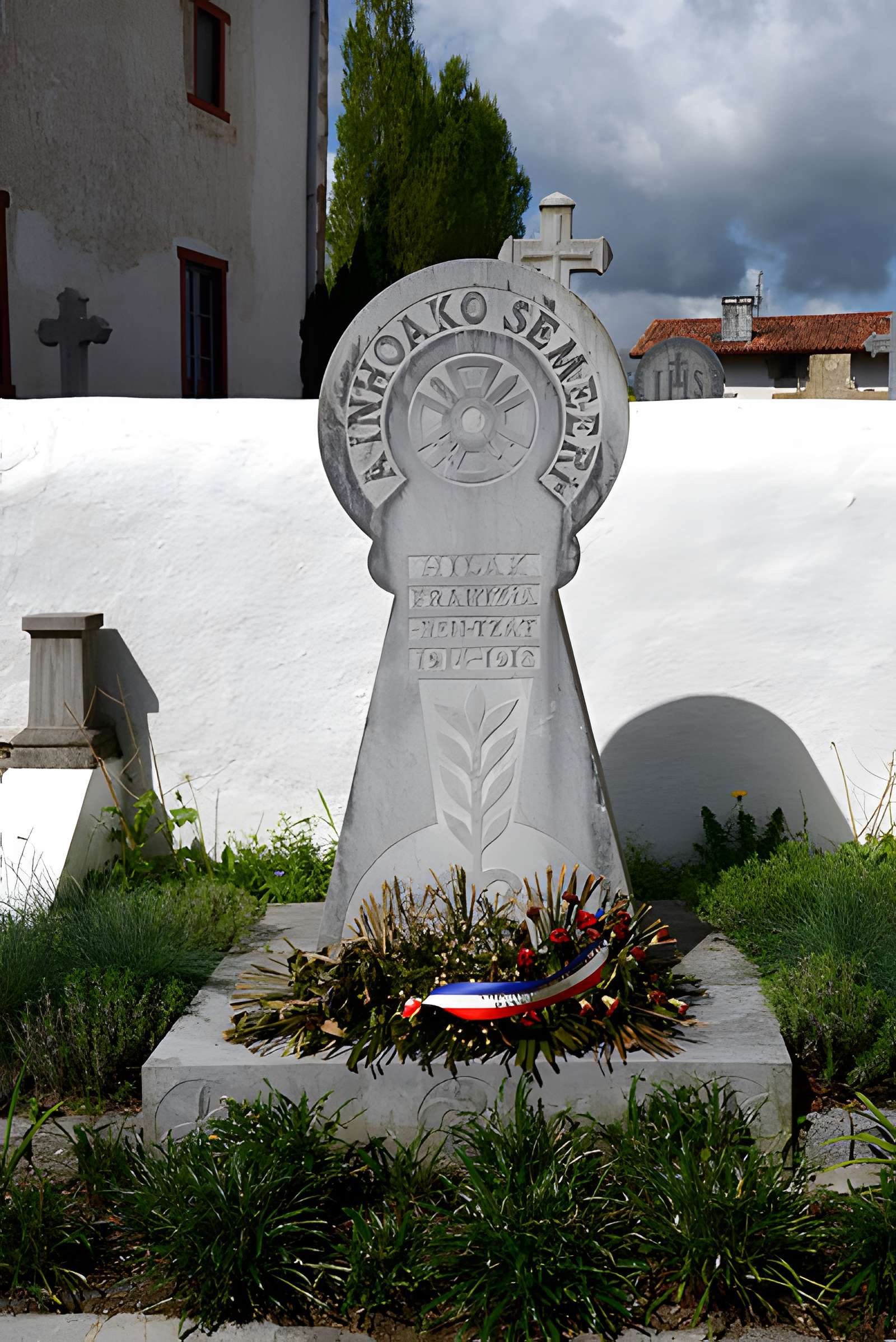 Église Notre-Dame-de-l'Assomption d'Ainhoa