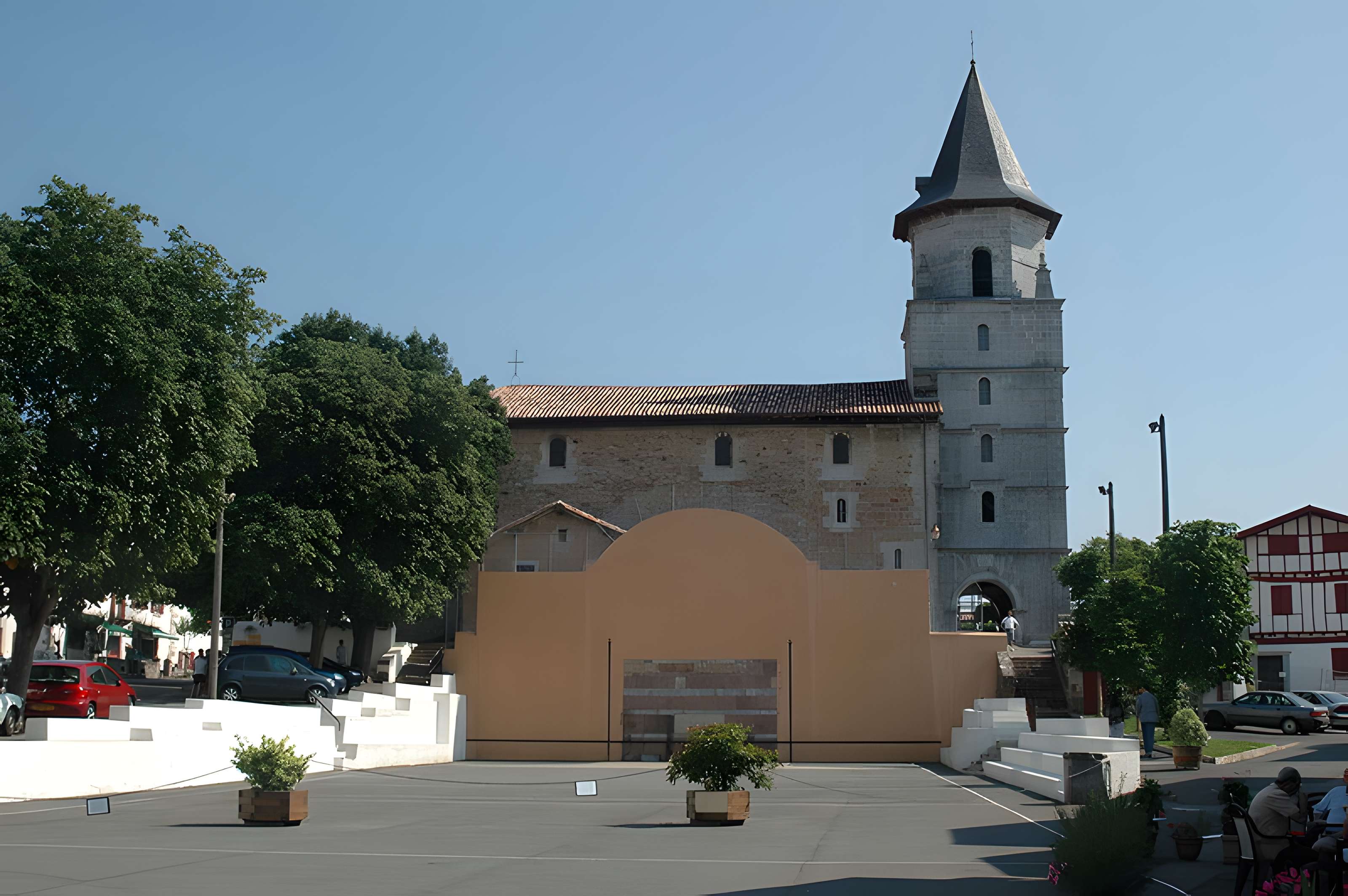 Église Notre-Dame-de-l'Assomption d'Ainhoa