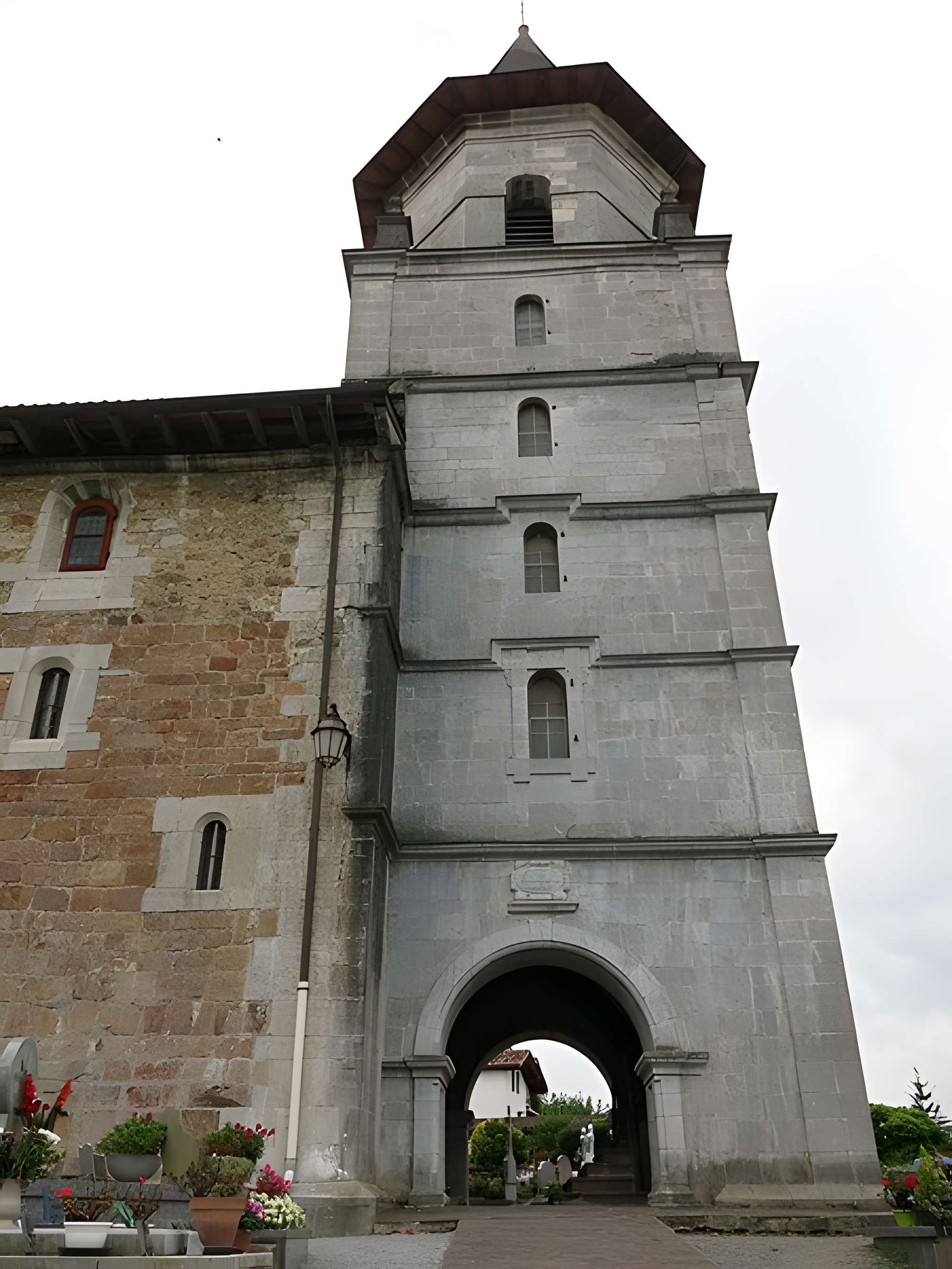 Église Notre-Dame-de-l'Assomption d'Ainhoa