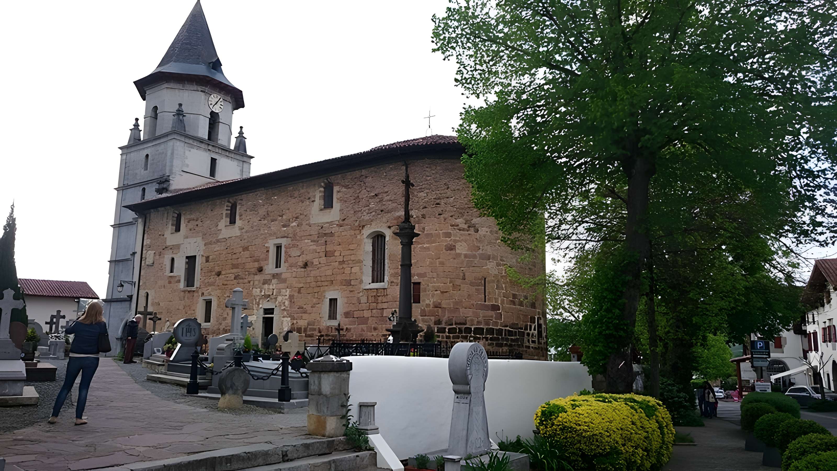 Église Notre-Dame-de-l'Assomption d'Ainhoa