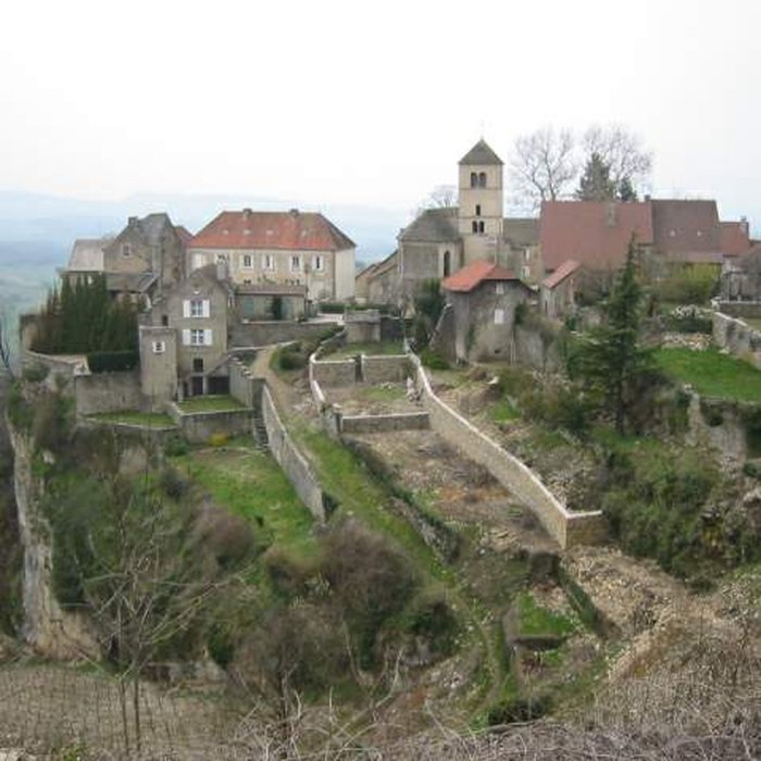 Photo de Abbaye de Château-Chalon