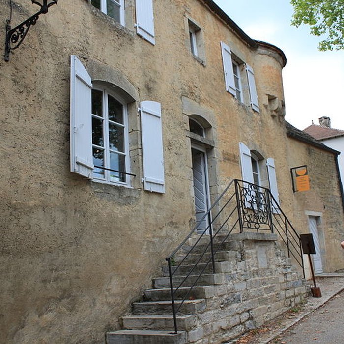 Photo de Abbaye de Château-Chalon