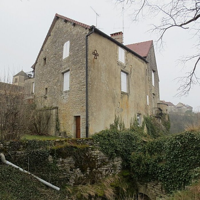 Photo de Abbaye de Château-Chalon