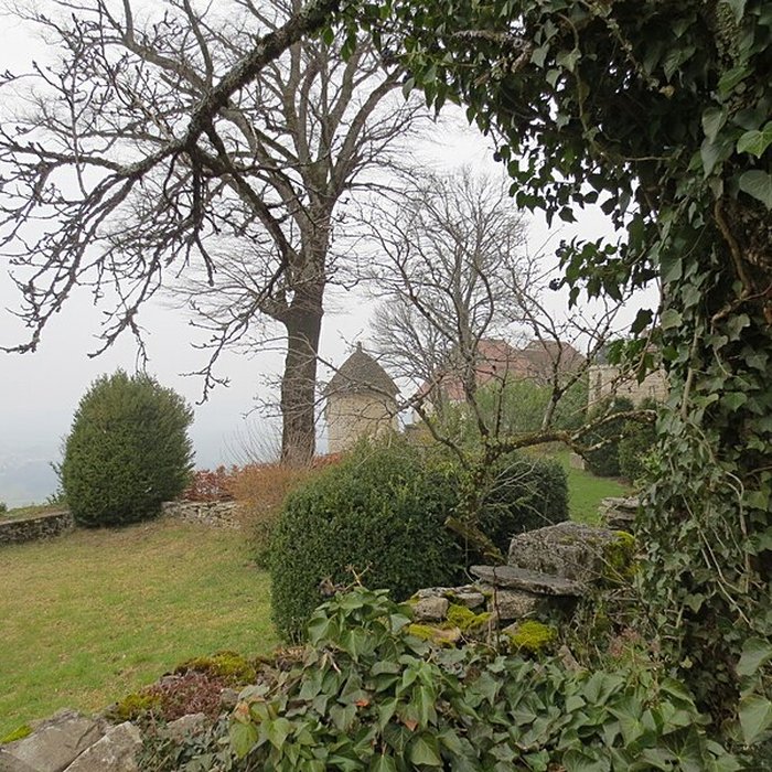 Photo de Abbaye de Château-Chalon