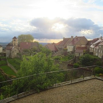 Abbaye de Château-Chalon