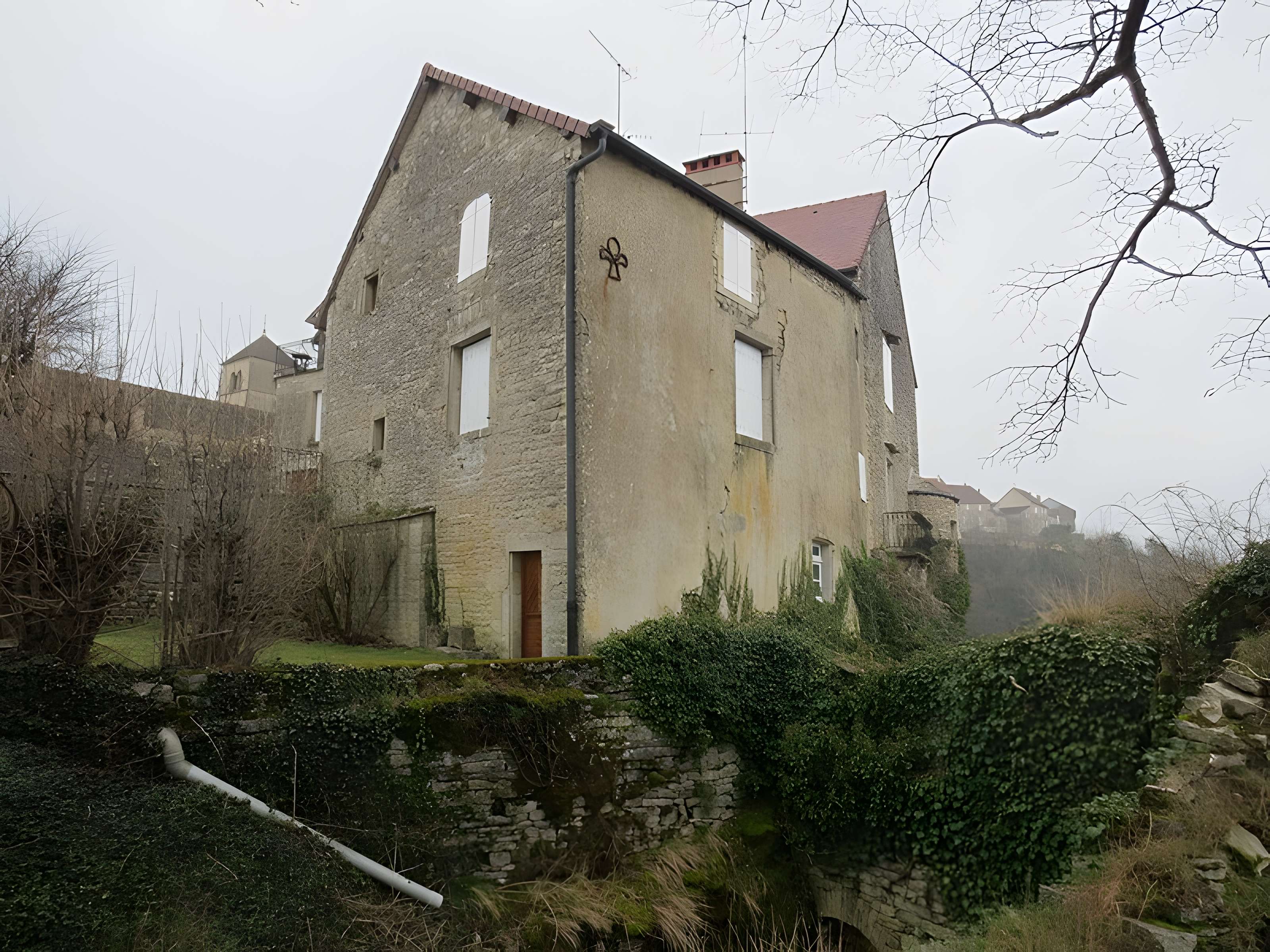 Abbaye de Château-Chalon