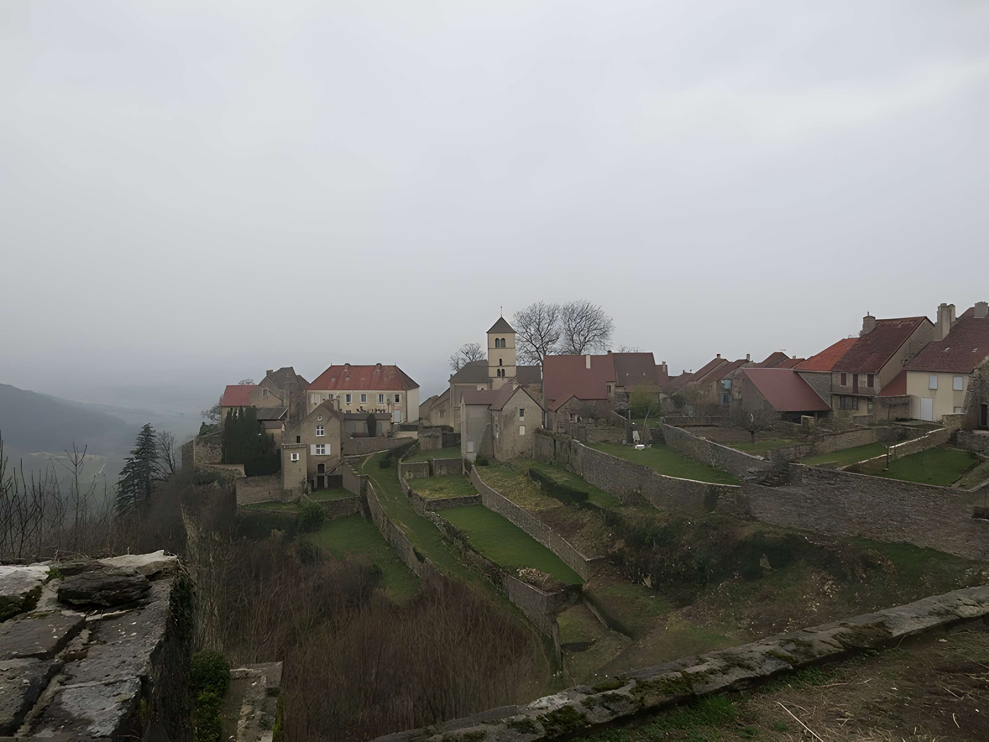 Abbaye de Château-Chalon
