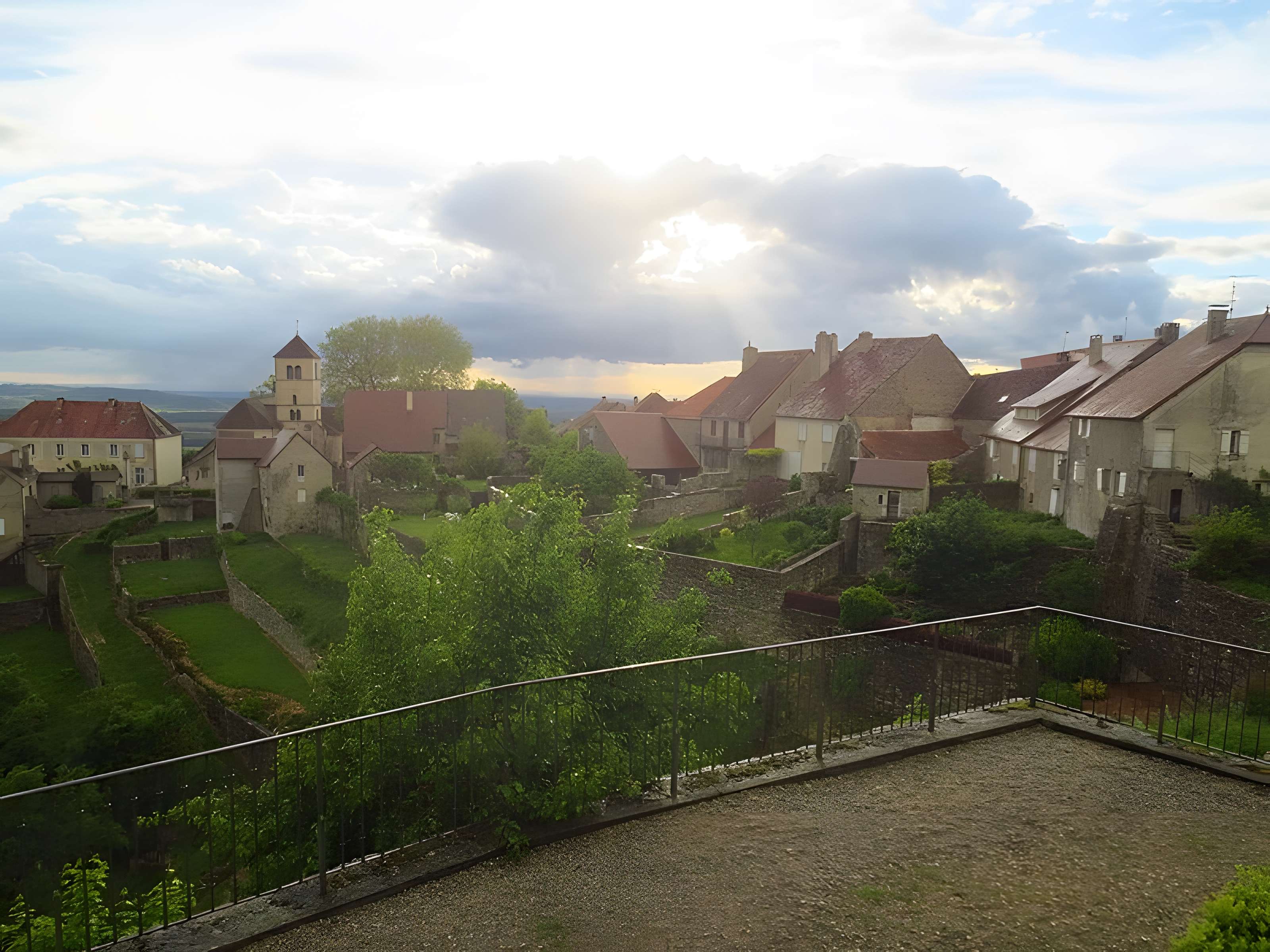 Abbaye de Château-Chalon