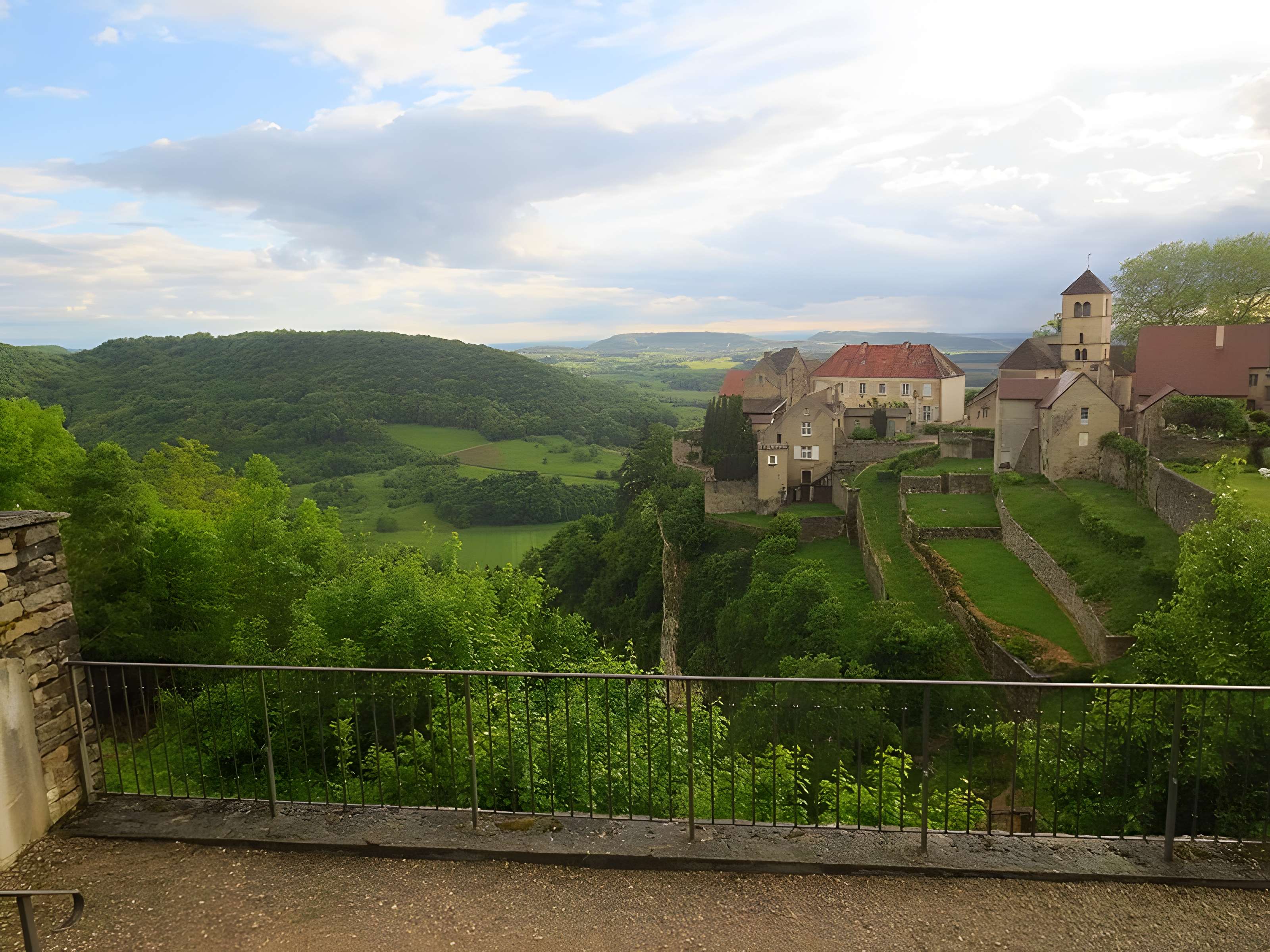 Abbaye de Château-Chalon