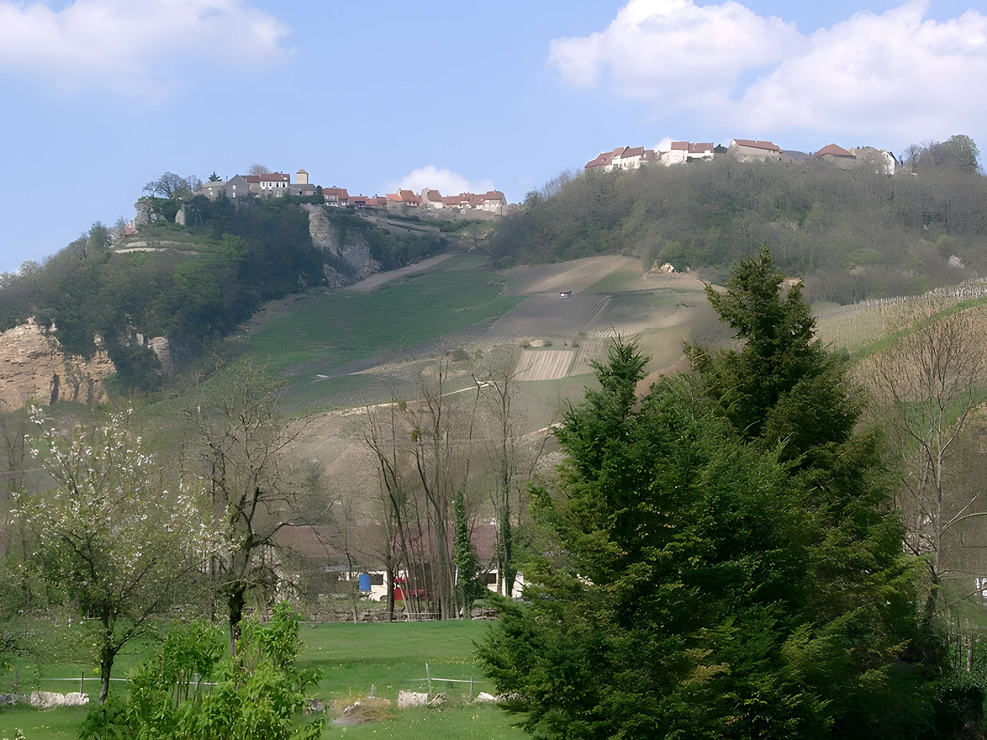 Abbaye de Château-Chalon