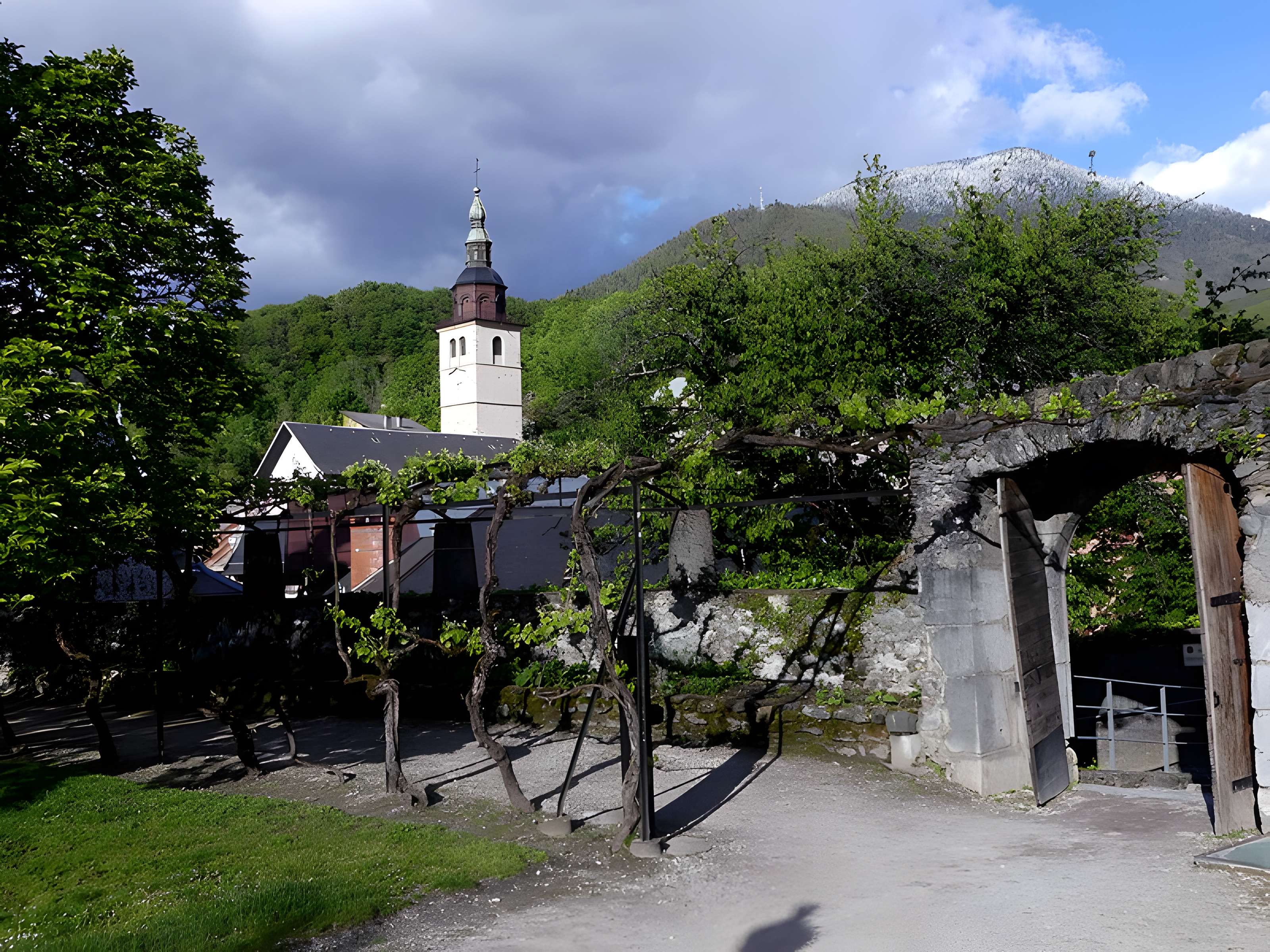 Église Notre-Dame-de-l'Assomption de Conflans à Albertville