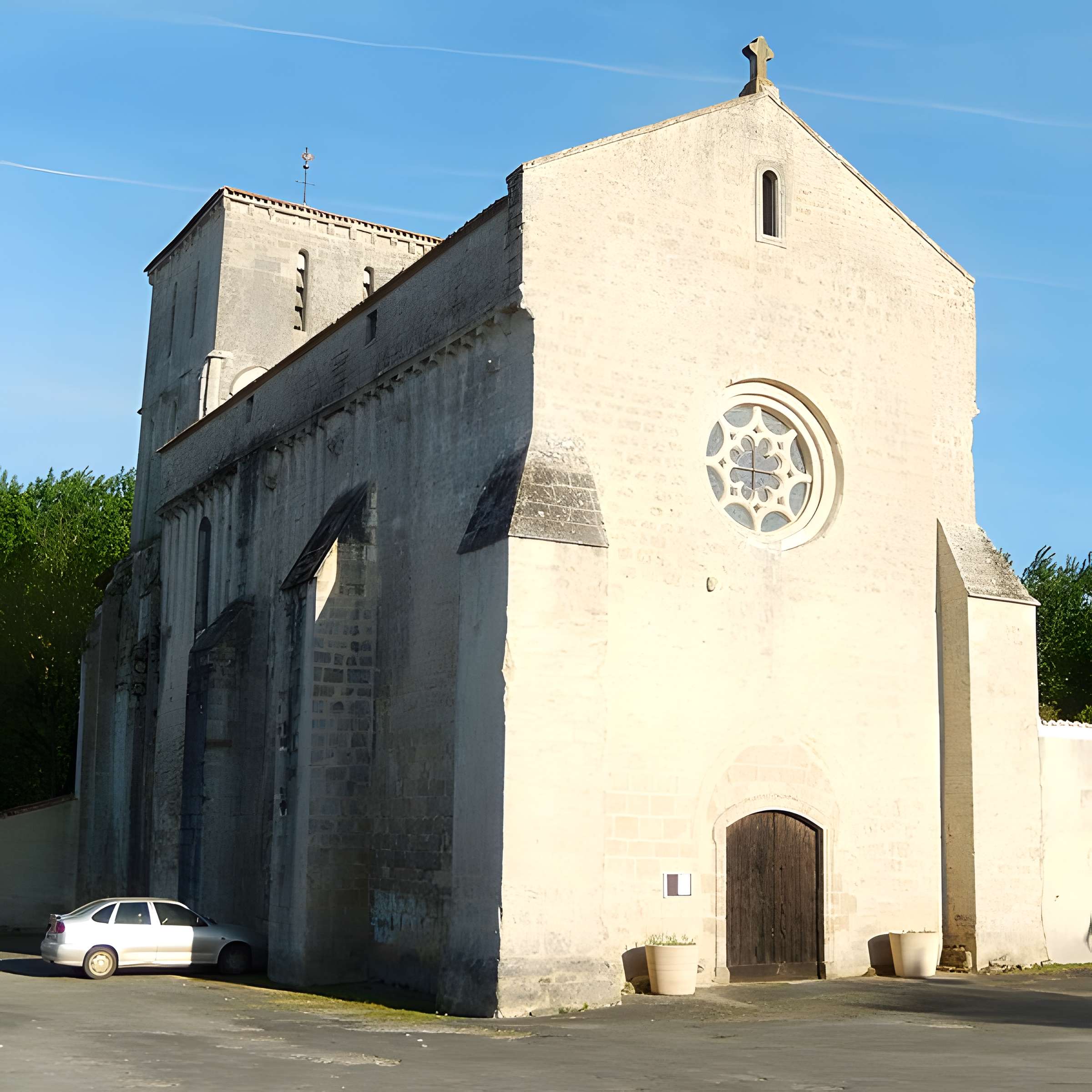 Église Notre-Dame-de-l'Assomption de Doeuil-sur-le-Mignon