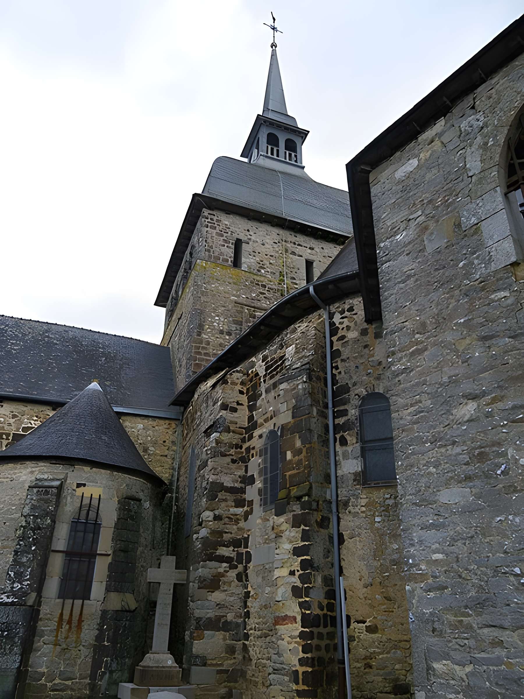 Église Notre-Dame-de-l'Assomption de Livré-sur-Changeon