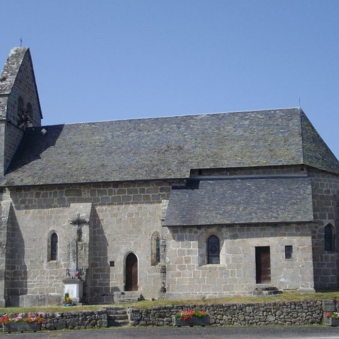 Photo de Église Notre-Dame-de-lAssomption de Sainte-Marie-Lapanouze et croix