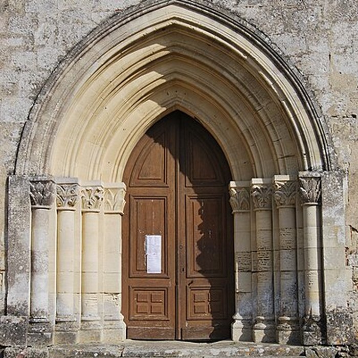 Photo de Église Notre-Dame-de-lAssomption de Villefranche-de-Lonchat