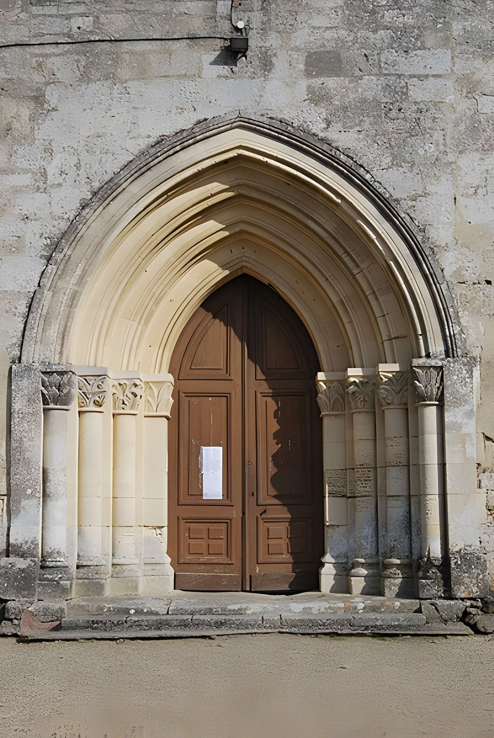 Église Notre-Dame-de-l'Assomption de Villefranche-de-Lonchat
