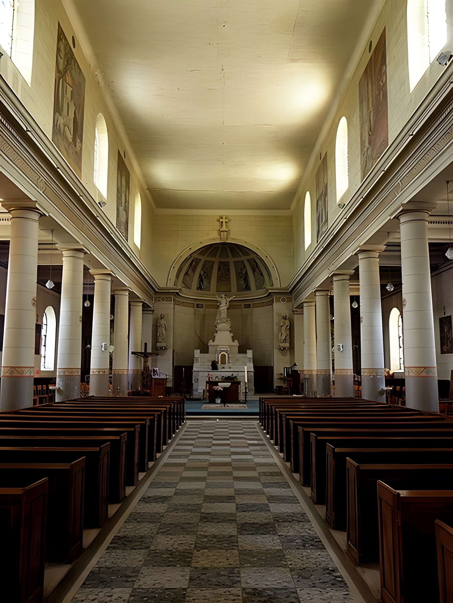 Église Notre-Dame-de-l'Assomption du Mêle-sur-Sarthe