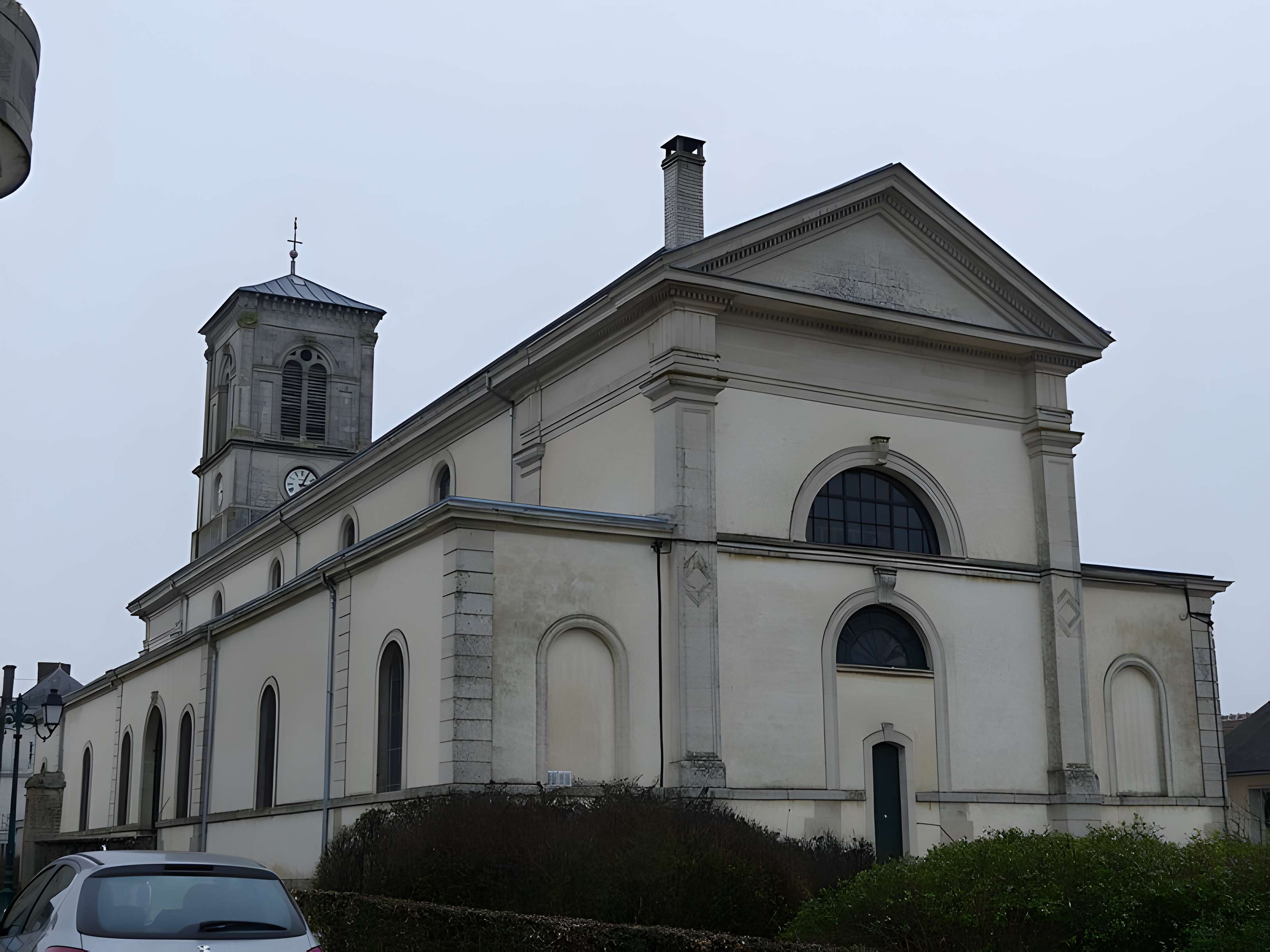 Église Notre-Dame-de-l'Assomption du Mêle-sur-Sarthe