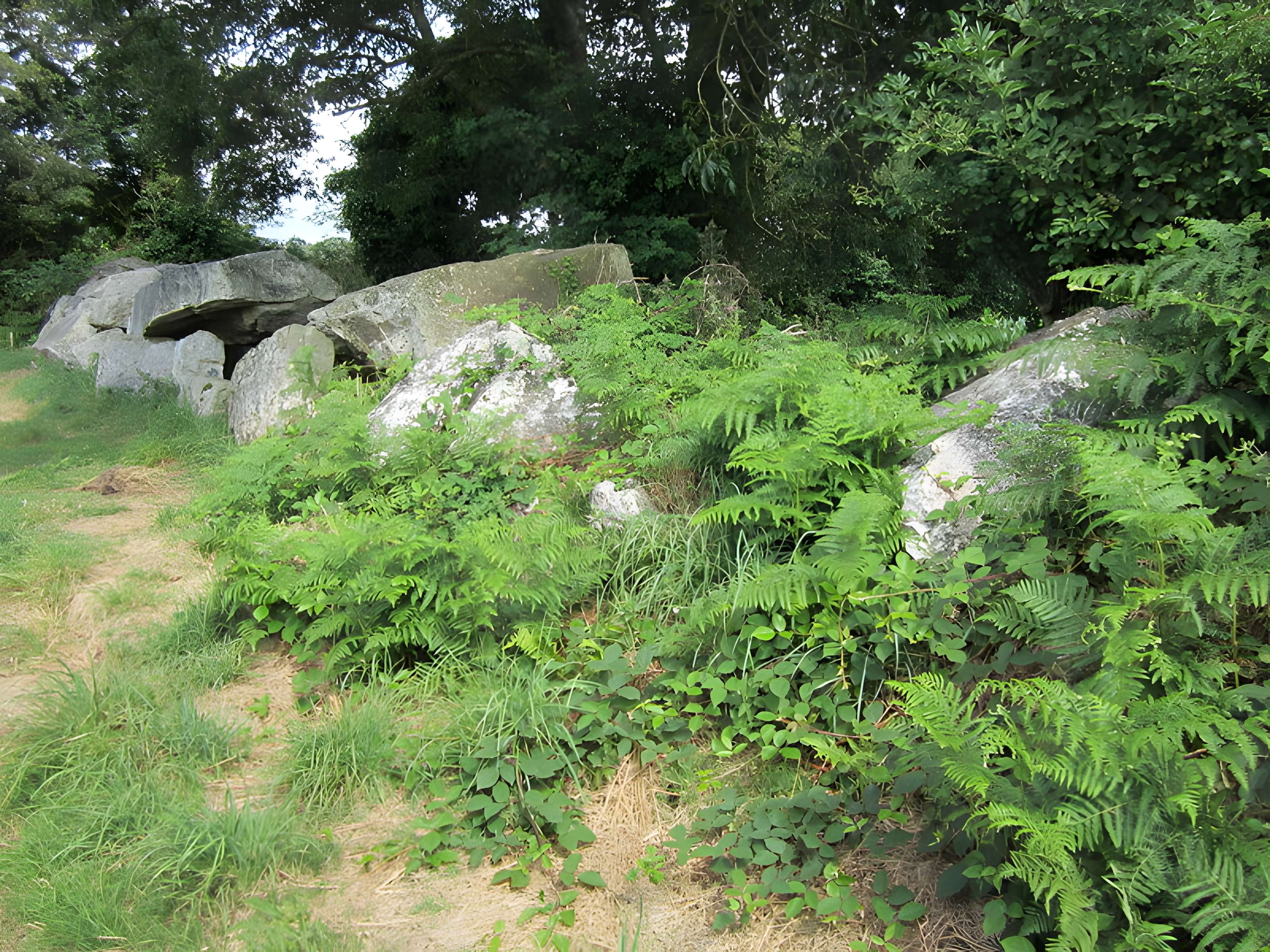 Autel des druides des Moitiers-d'Allonne