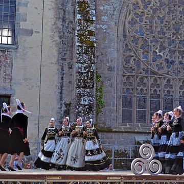 Église Notre-Dame-des-Carmes de Pont-lAbbé