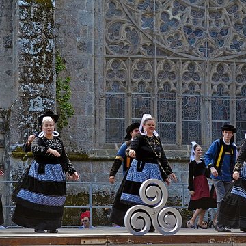 Église Notre-Dame-des-Carmes de Pont-lAbbé
