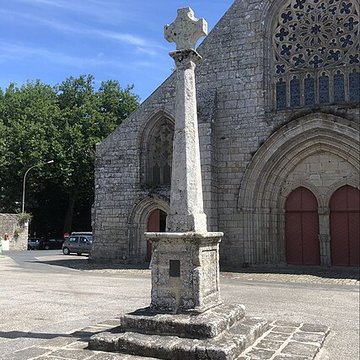 Église Notre-Dame-des-Carmes de Pont-lAbbé