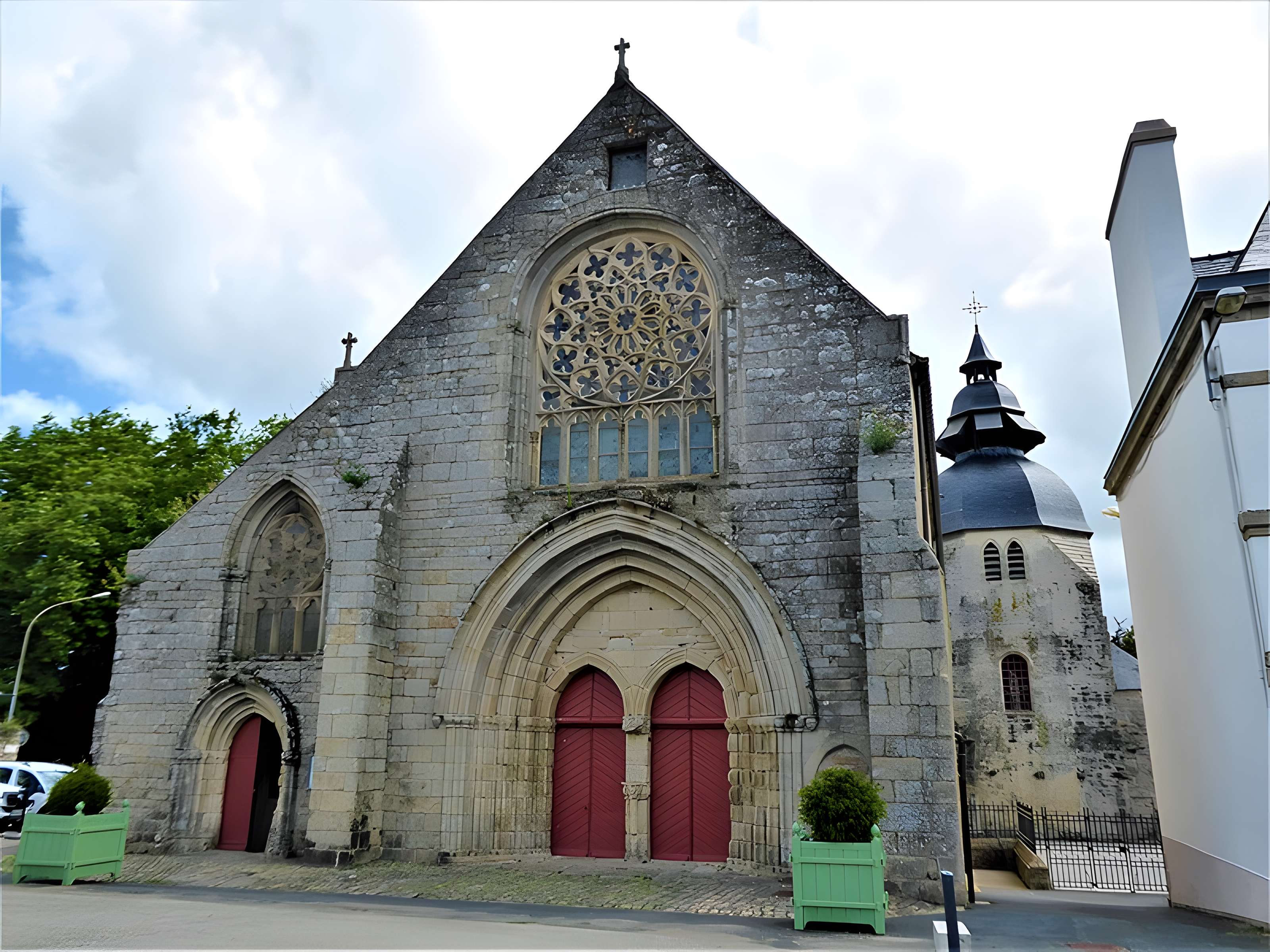 Église Notre-Dame-des-Carmes de Pont-l'Abbé