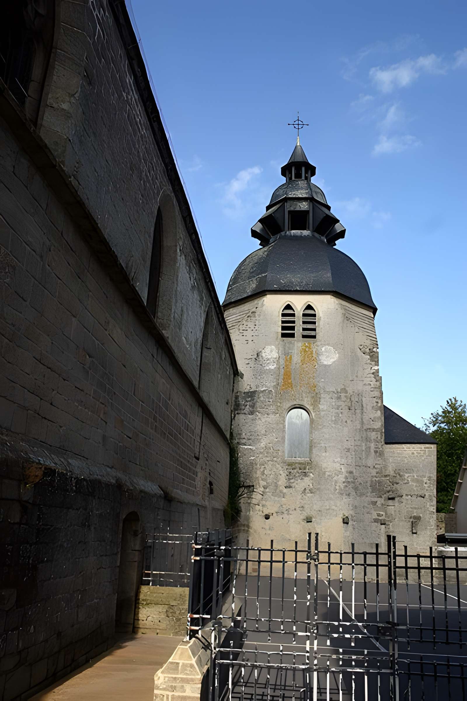 Église Notre-Dame-des-Carmes de Pont-l'Abbé