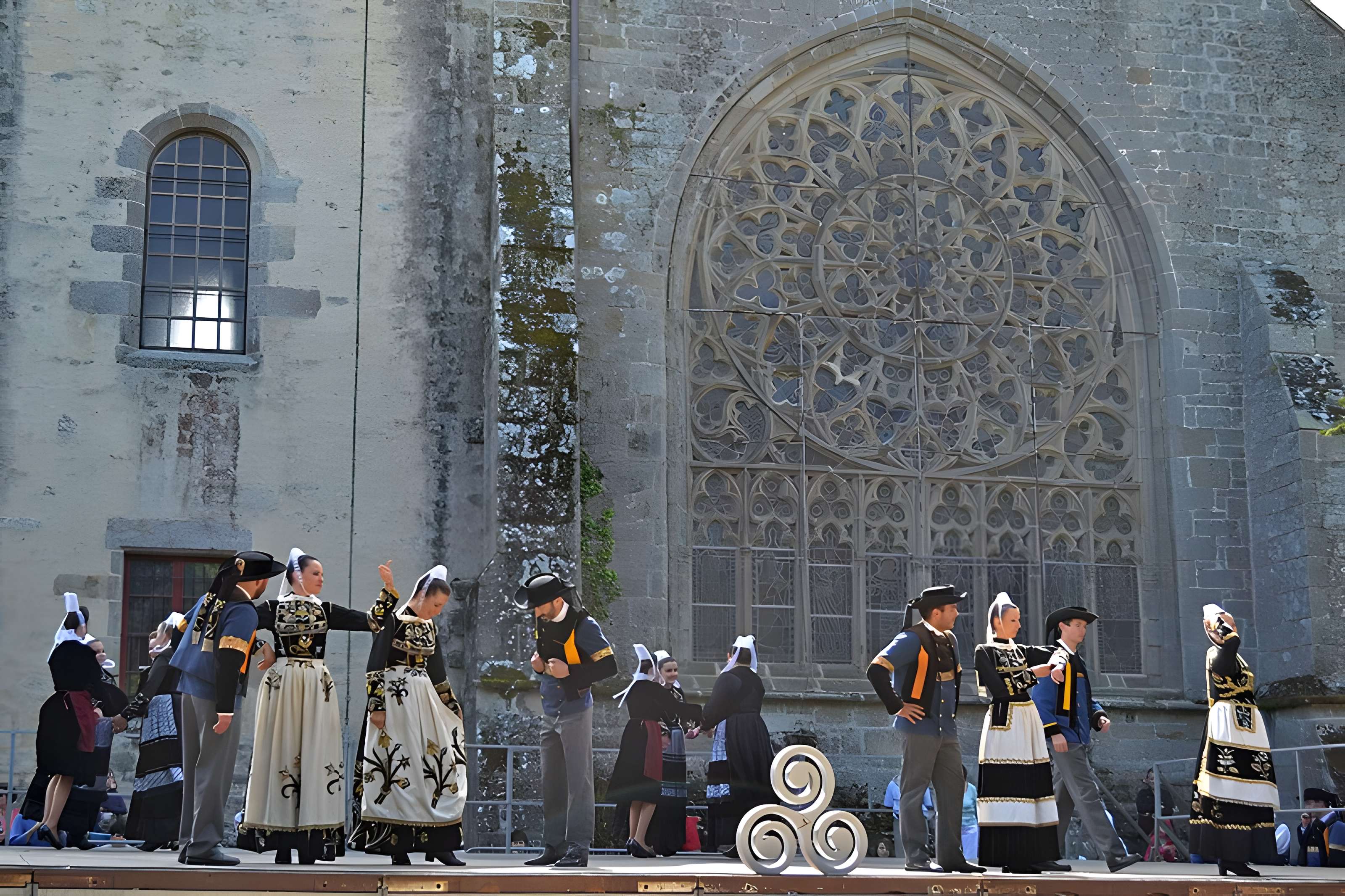 Église Notre-Dame-des-Carmes de Pont-l'Abbé