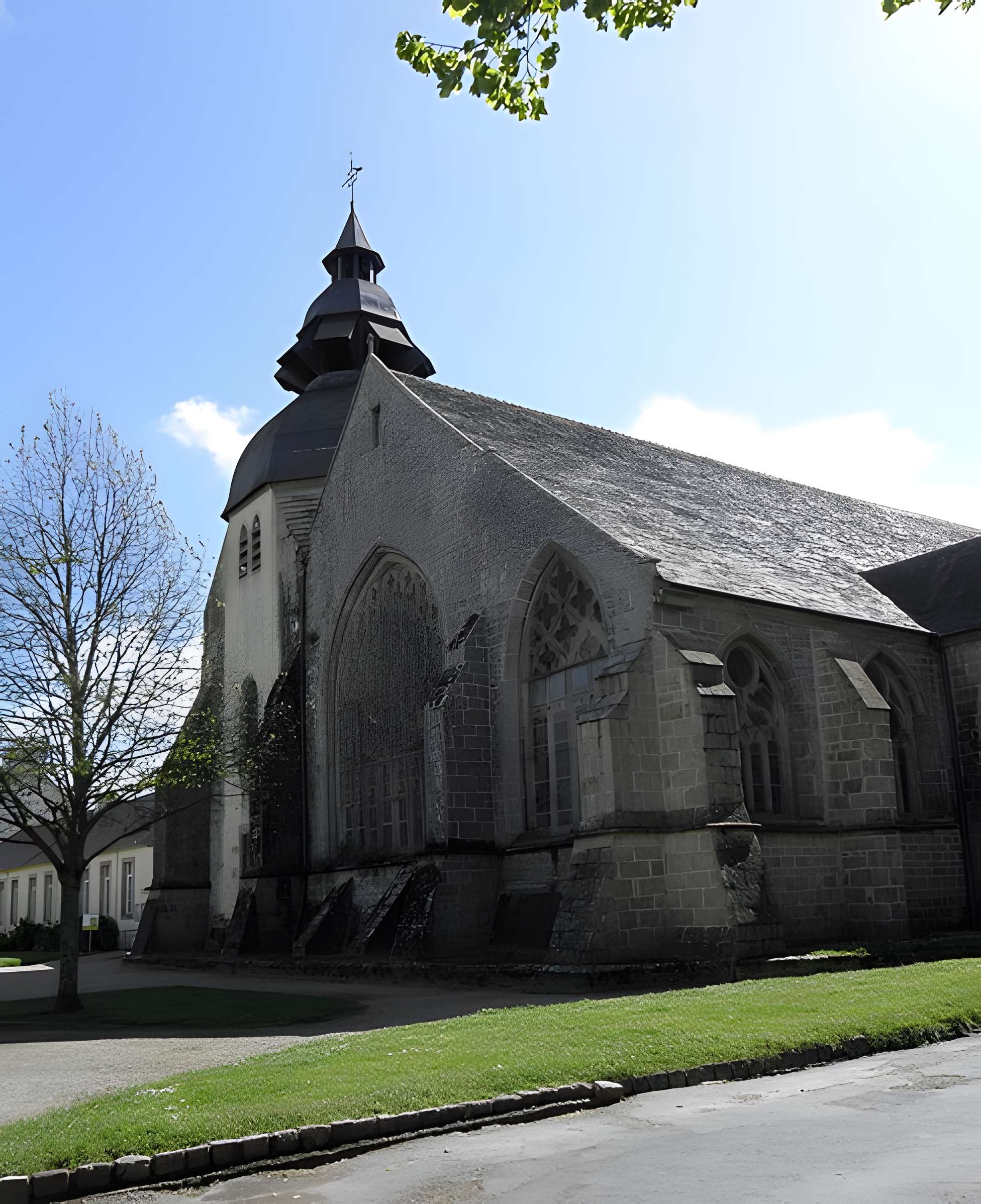Église Notre-Dame-des-Carmes de Pont-l'Abbé