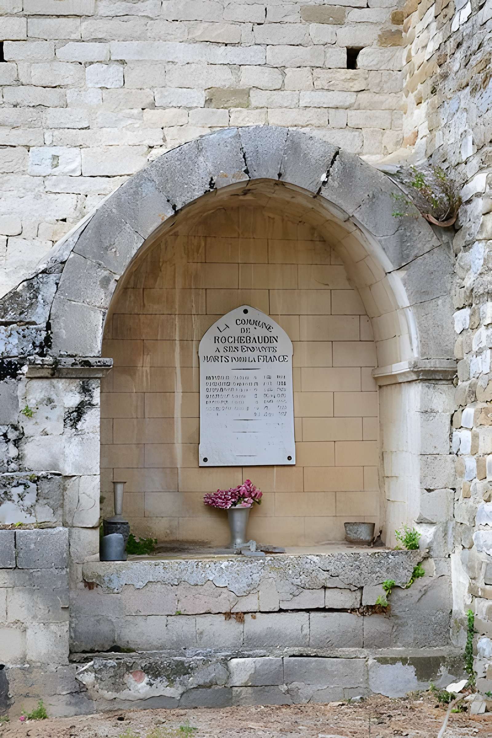 Église Notre-Dame-de-Sénisse de Rochebaudin