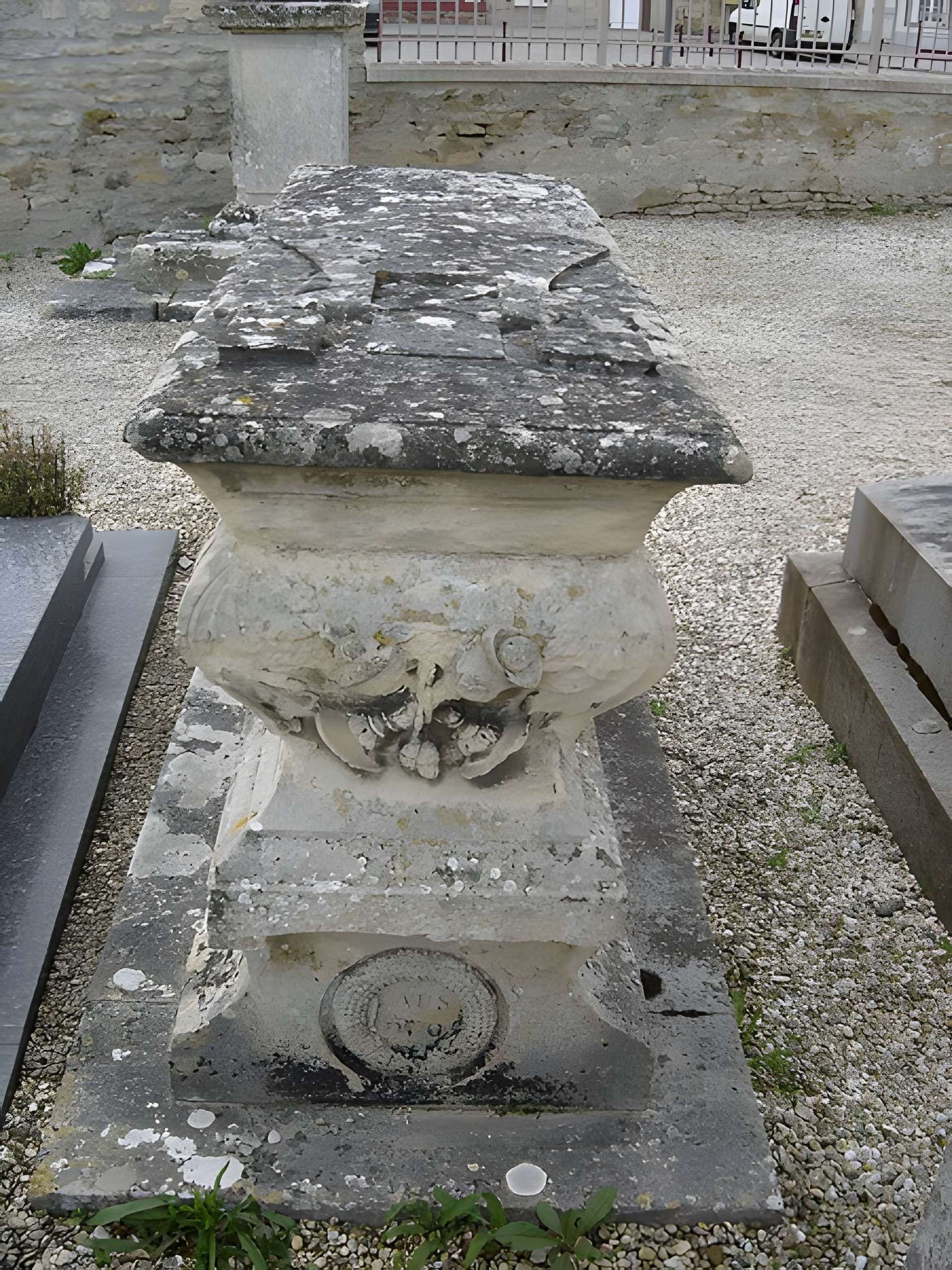 Église Notre-Dame-du-Port de Bénouville