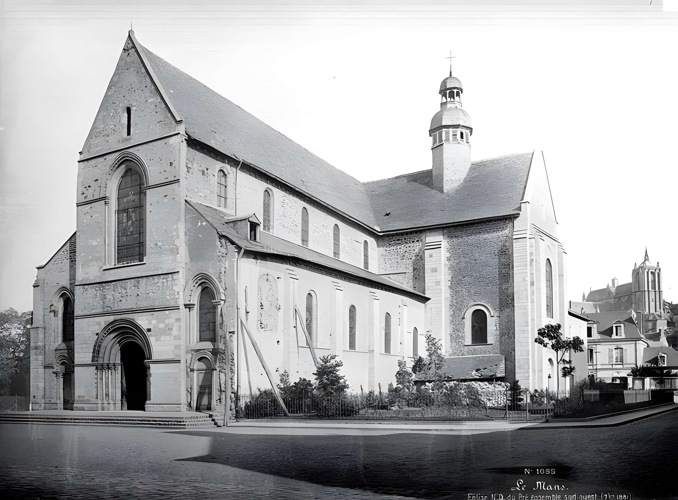 Église Notre-Dame-du-Pré du Mans