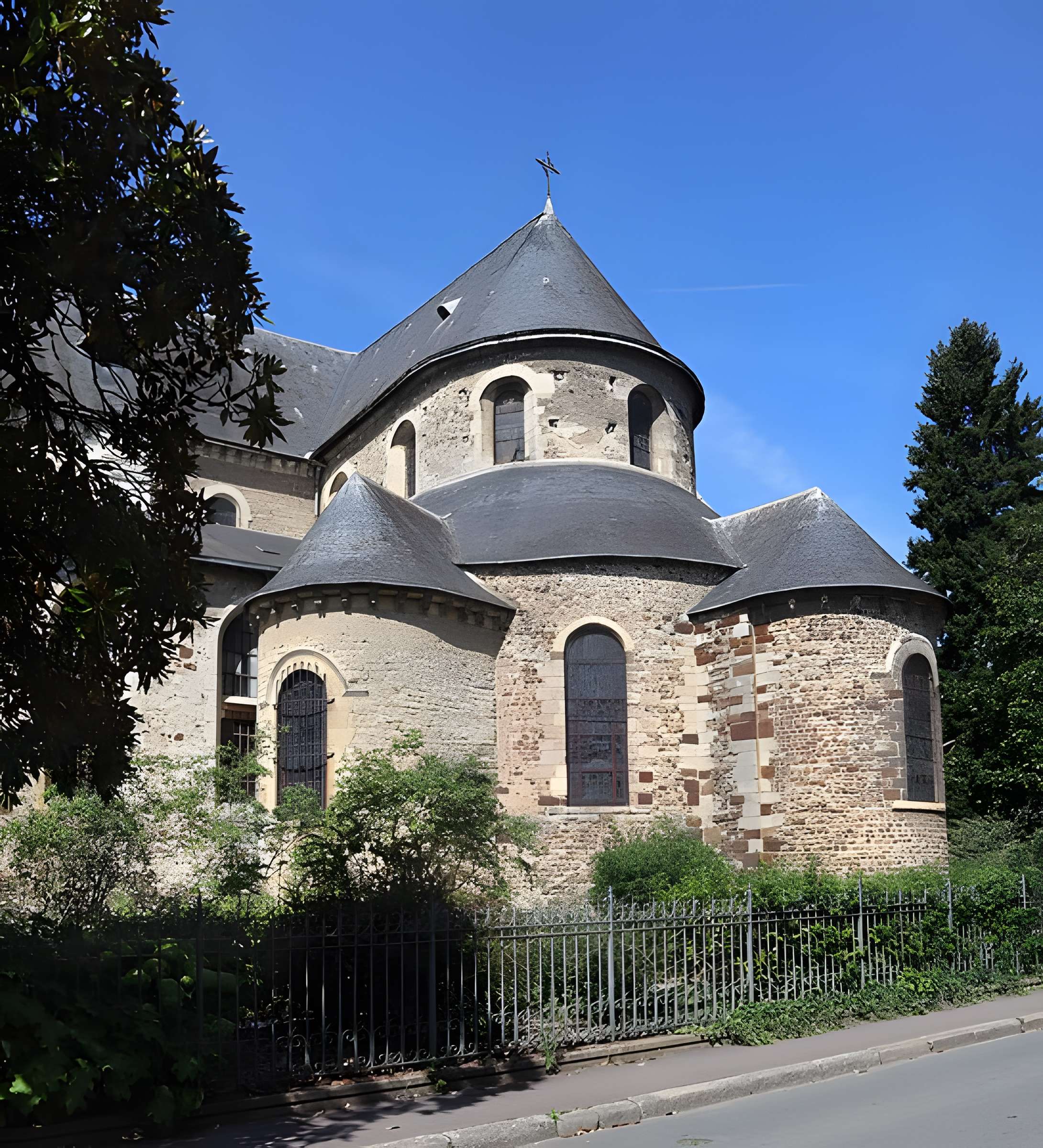 Église Notre-Dame-du-Pré du Mans