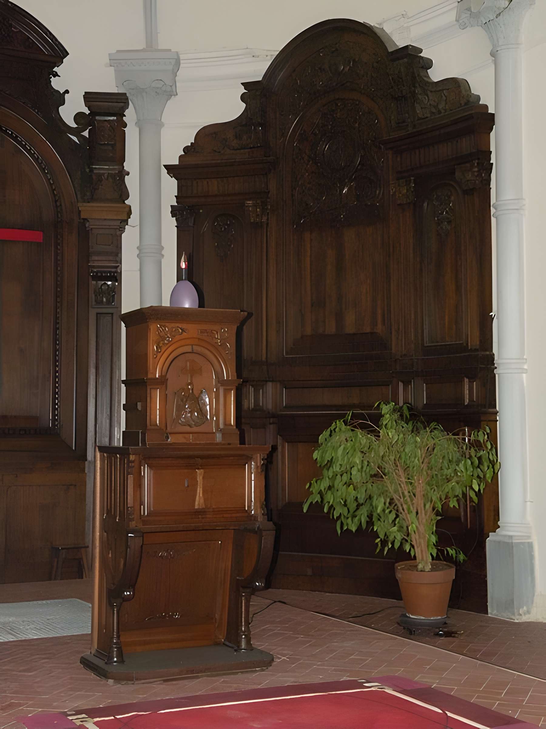 Église Notre-Dame-du-Tilleul de Maubeuge