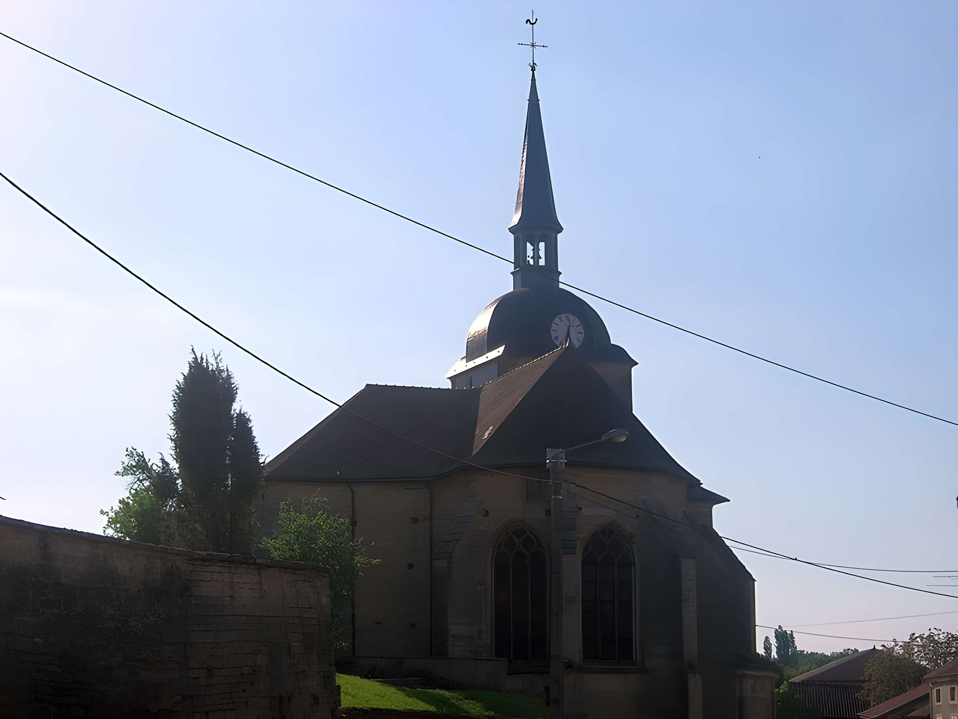 Église Notre-Dame-en-sa-Nativité de Nully 