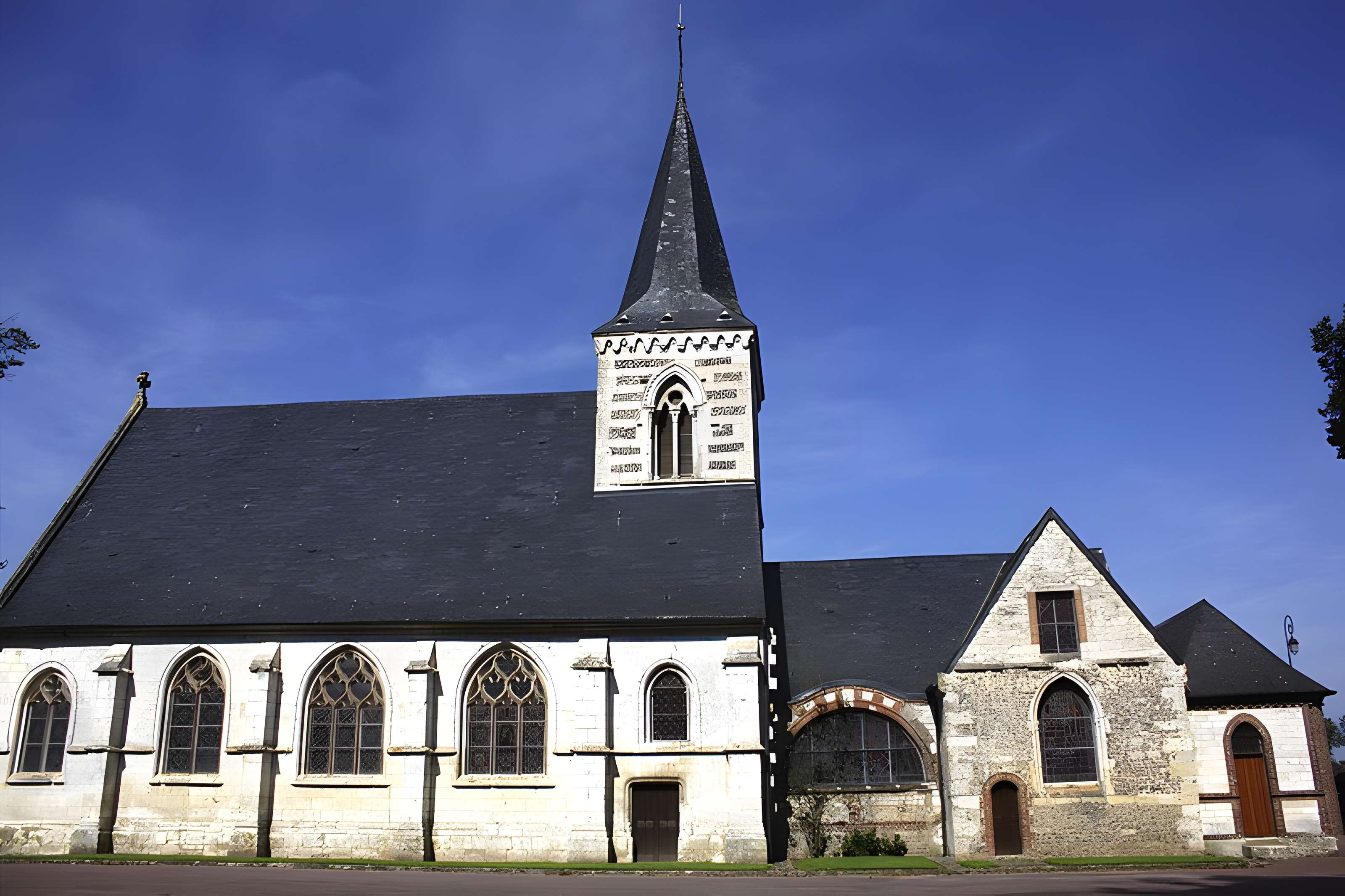 Église Notre-Dame-et-Sainte-Anne de Bouville