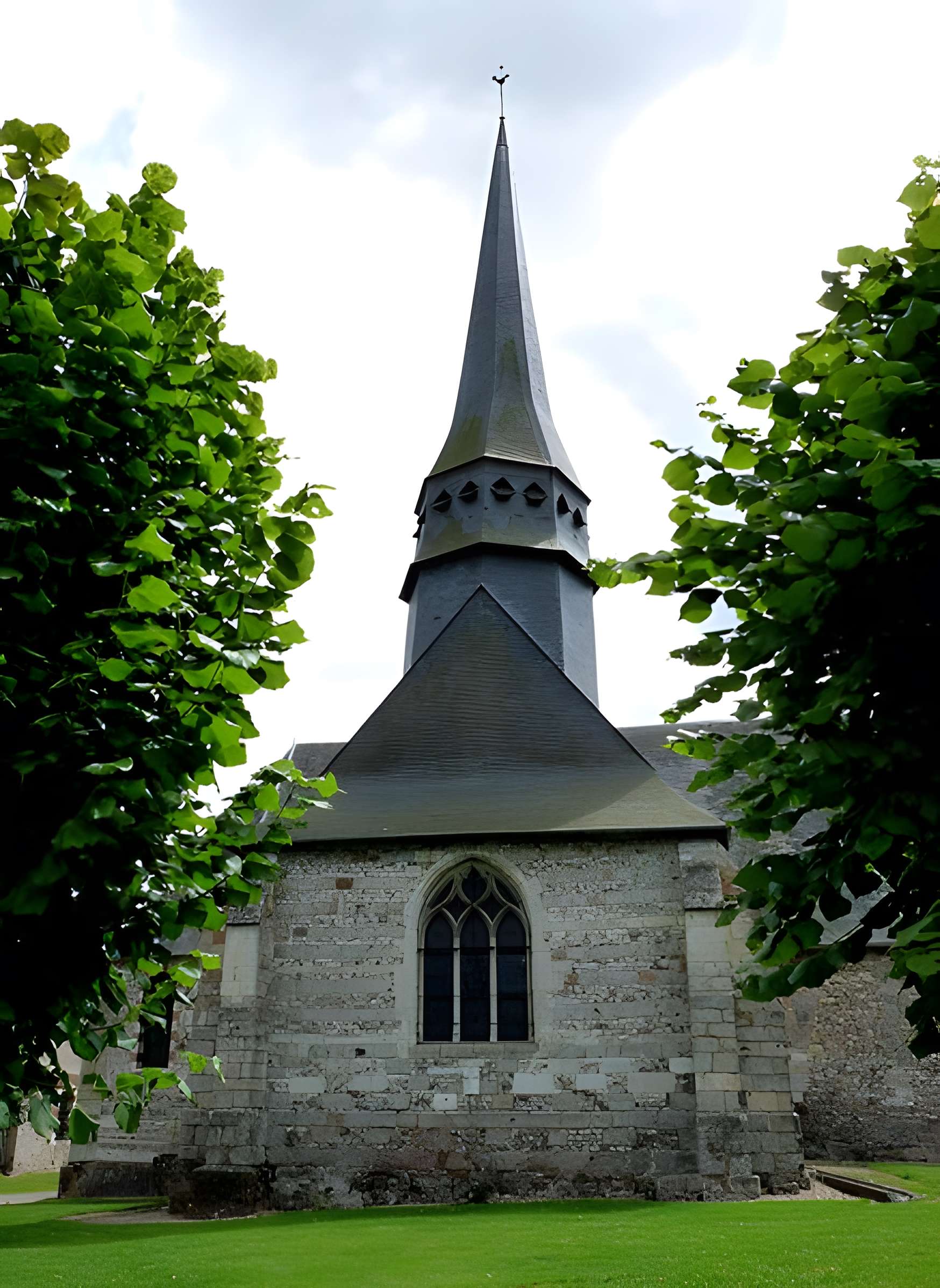 Église Notre-Dame-et-Saint-Julien de Puchay 