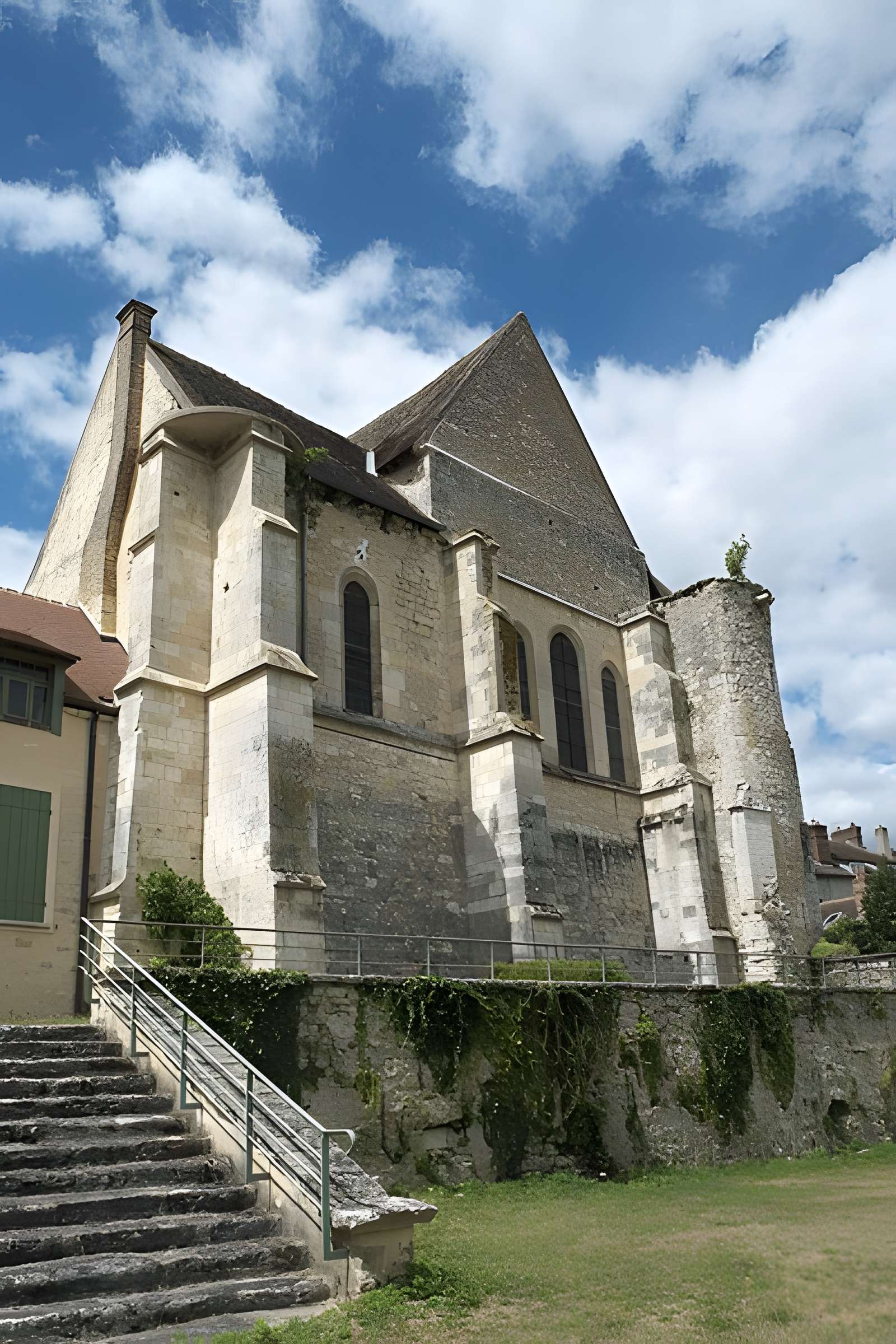 Église Notre-Dame-et-Saint-Laurent de Grez-sur-Loing