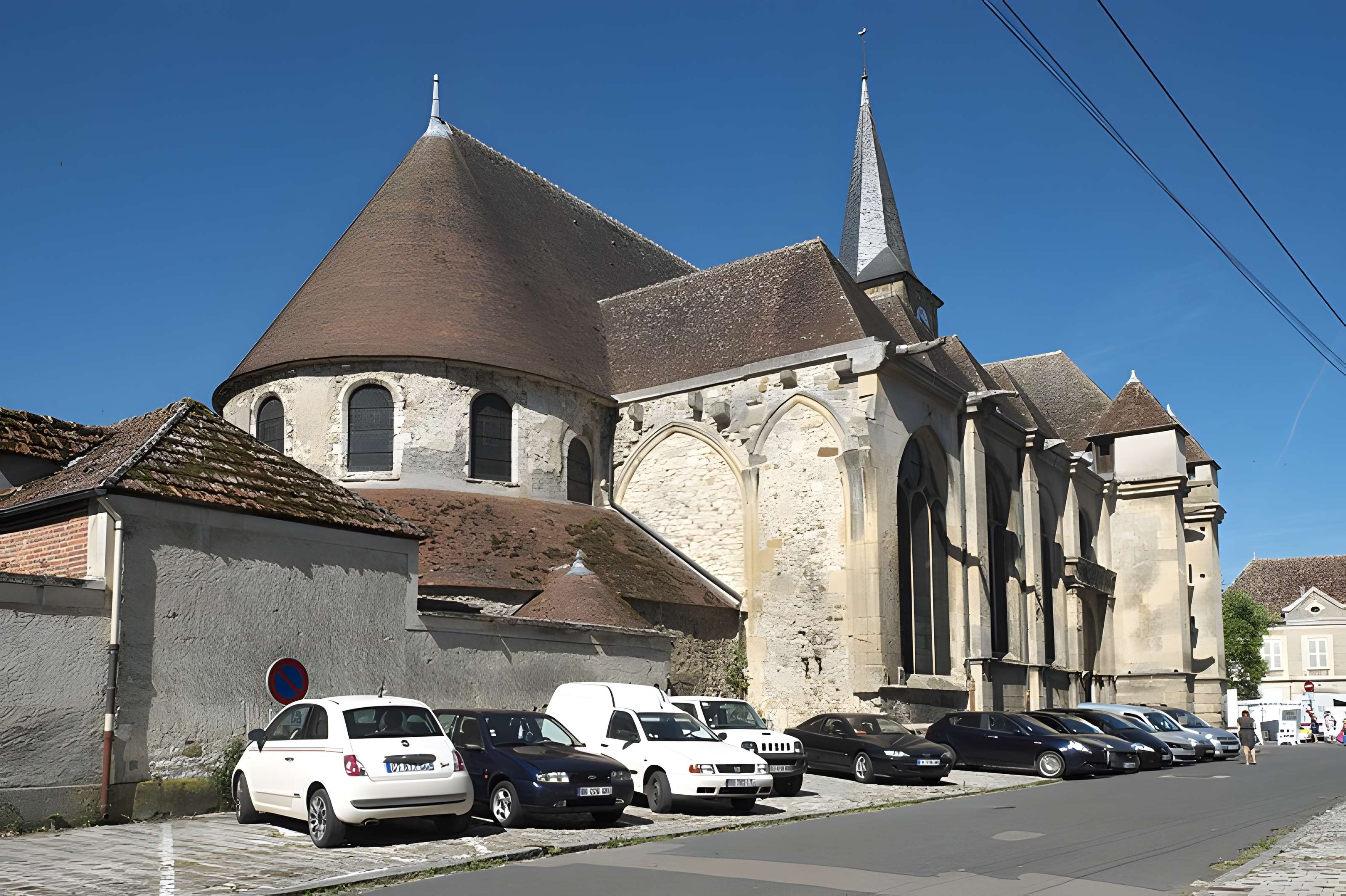 Église Notre-Dame-Sainte-Croix de Bray-sur-Seine