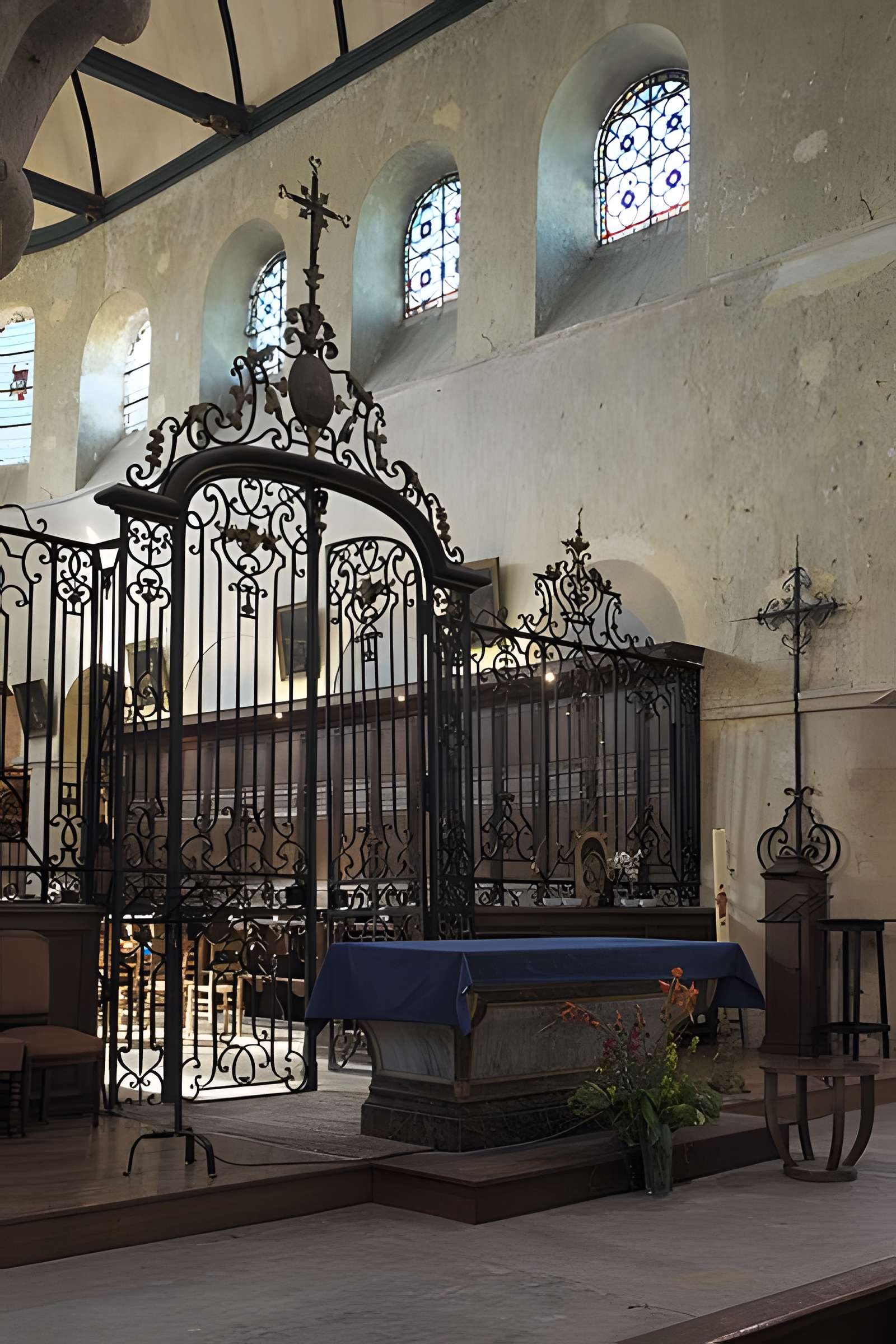 Église Notre-Dame-Sainte-Croix de Bray-sur-Seine