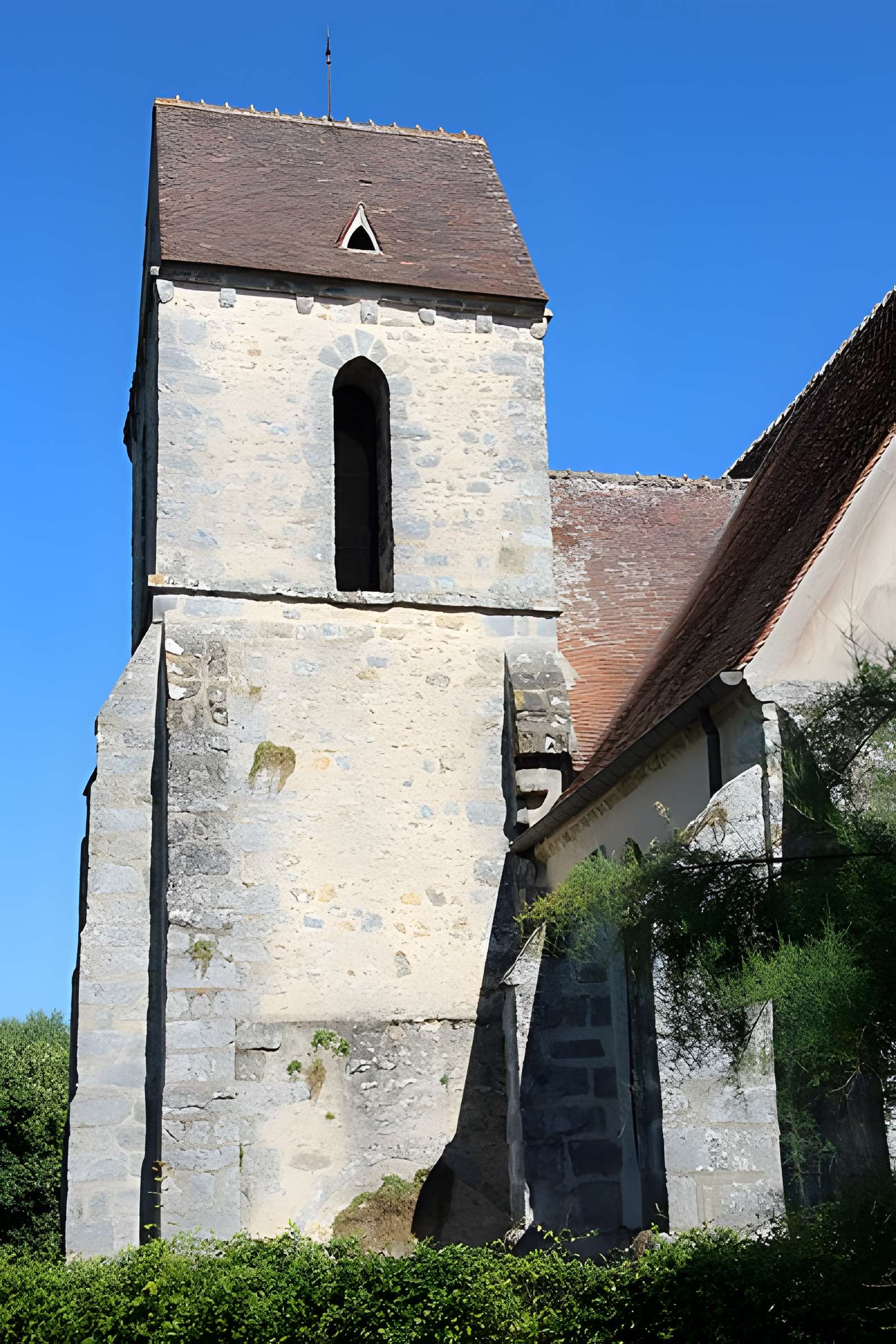 Église Saint Hilarion de Saint-Hilarion
