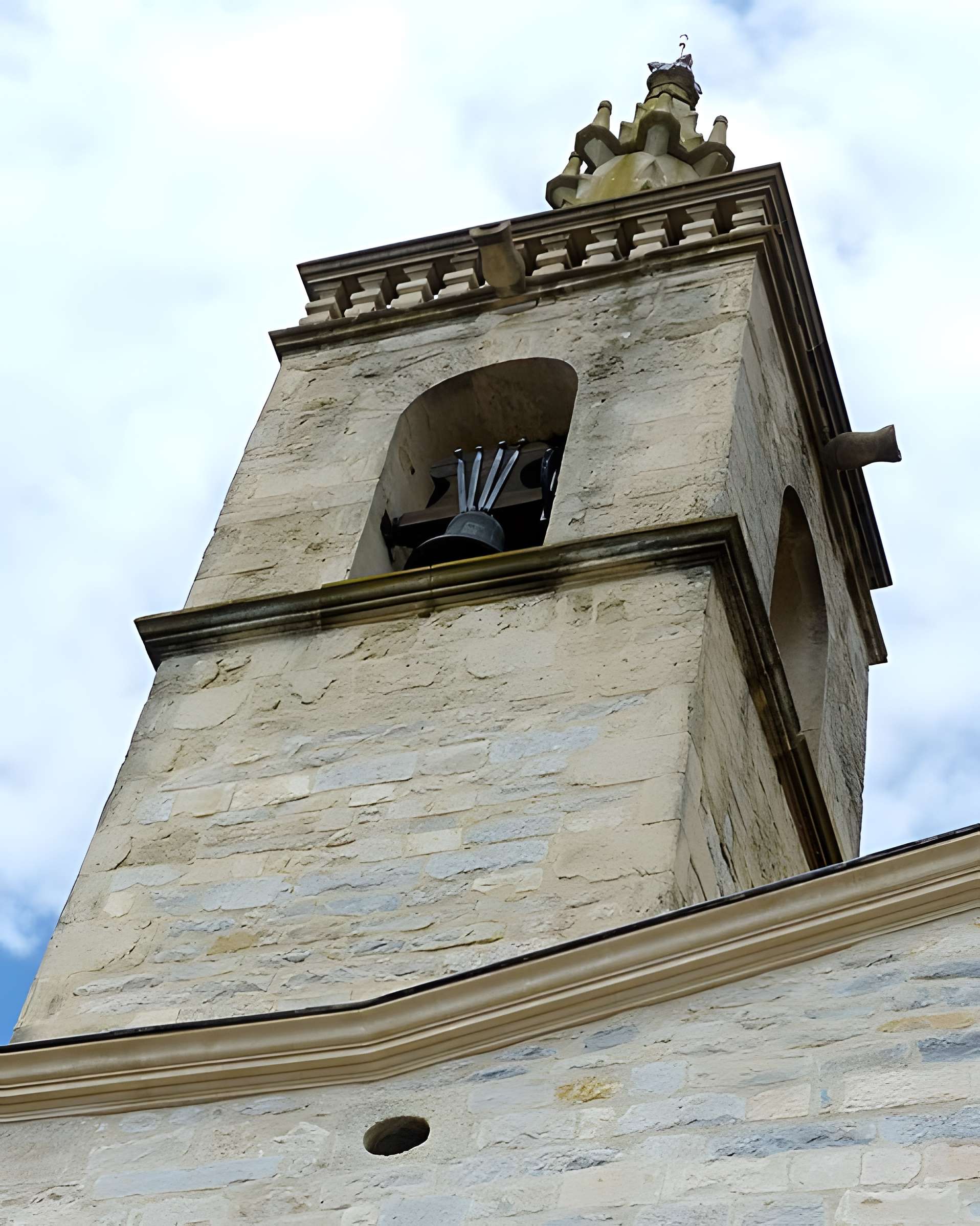 Église Saint-Adrien de Caveirac