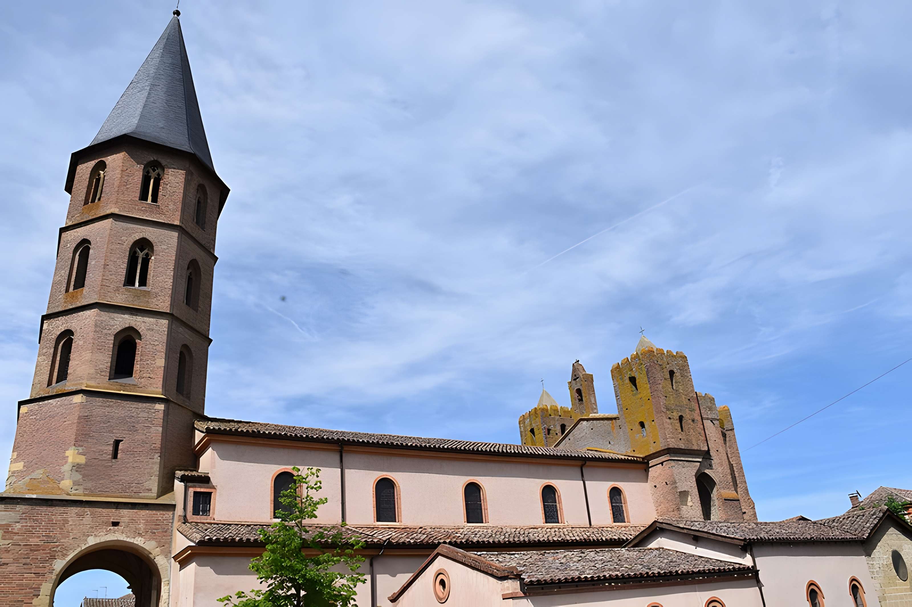 Église Saint-Adrien de L'Isle-en-Dodon