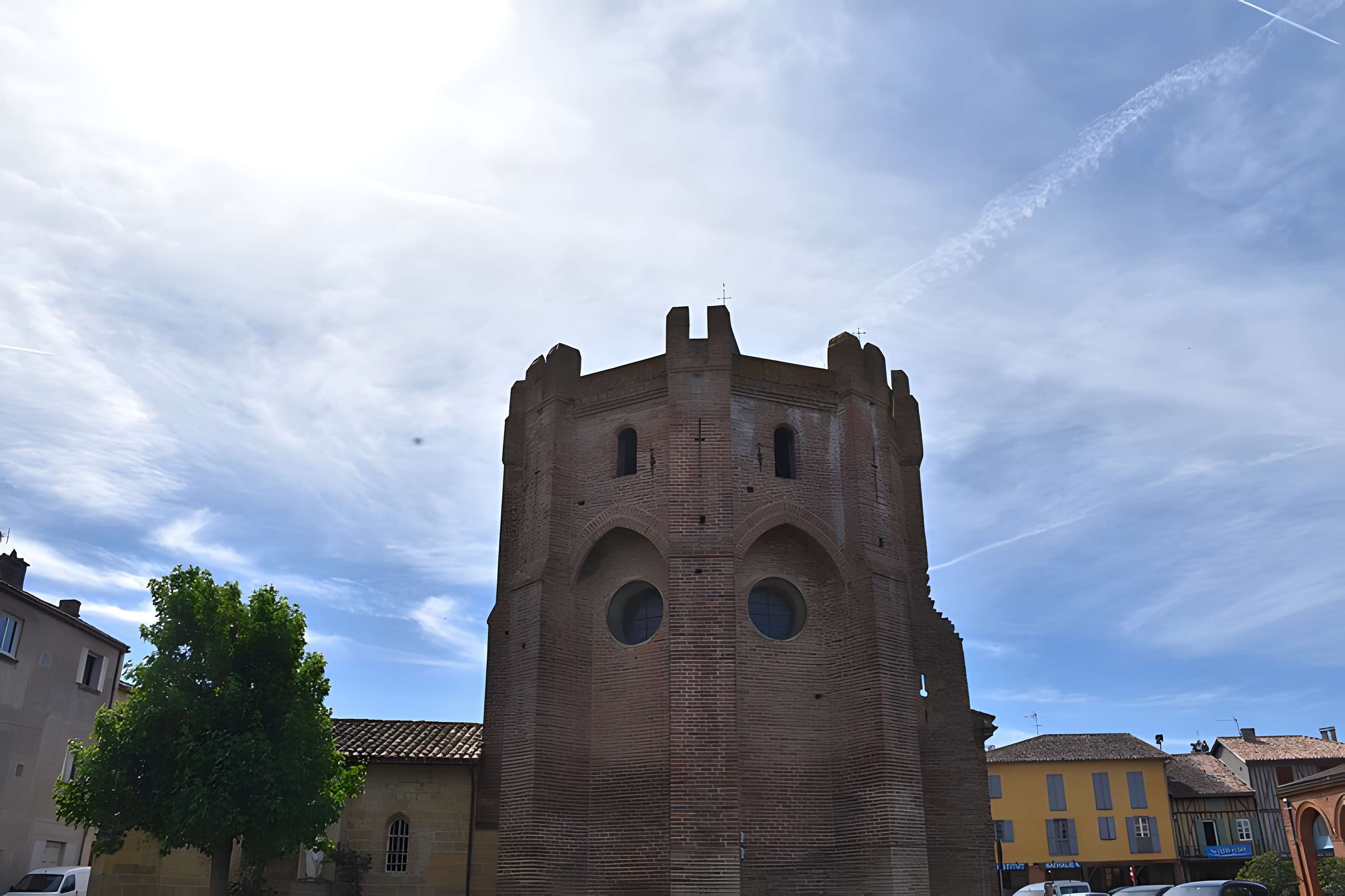 Église Saint-Adrien de L'Isle-en-Dodon