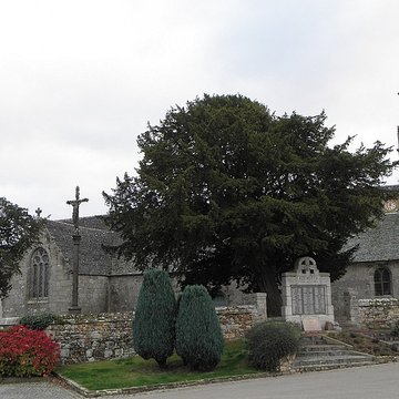 Église Saint-Agapit de Plouégat-Guérand