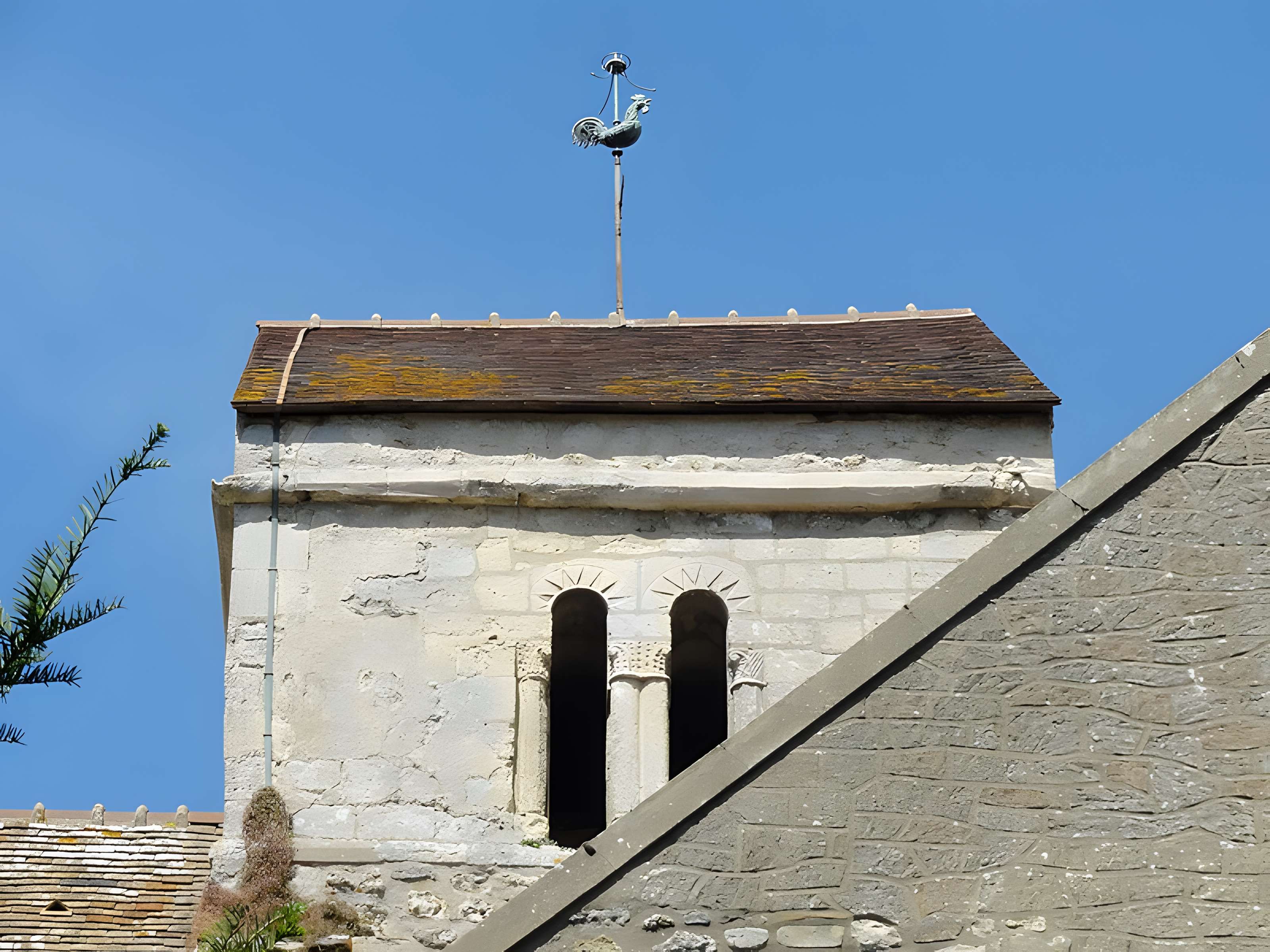 Église Saint-Aignan d'Arthies