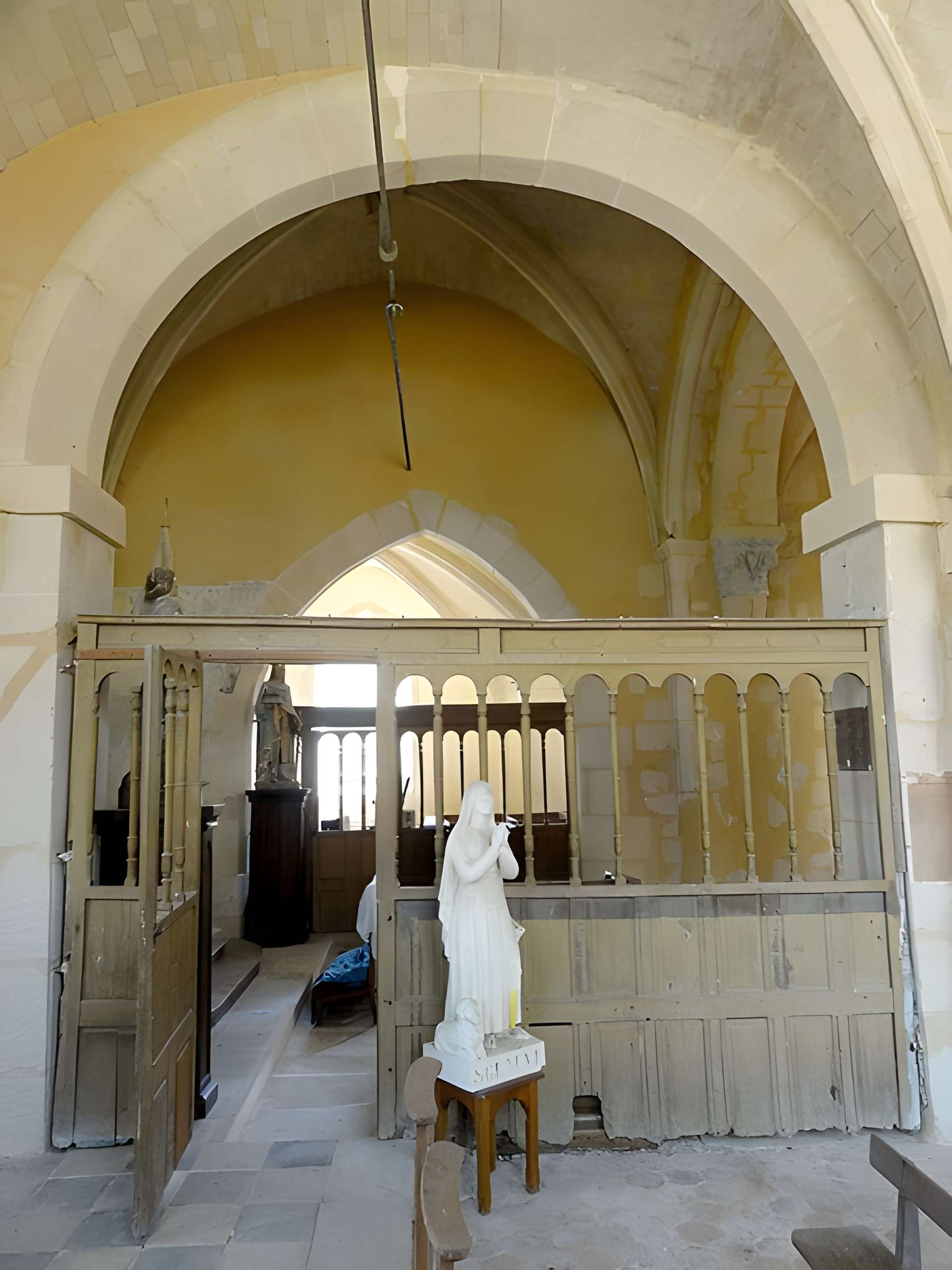 Église Saint-Aignan d'Arthies